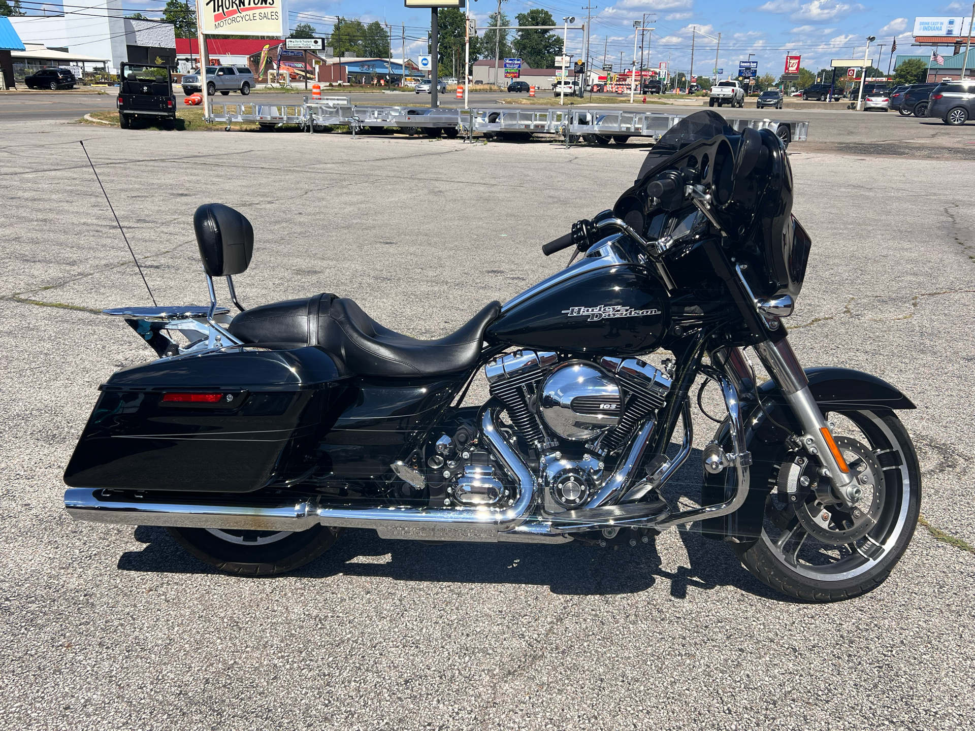 2015 Harley-Davidson Street Glide® Special in Madison, Indiana - Photo 1