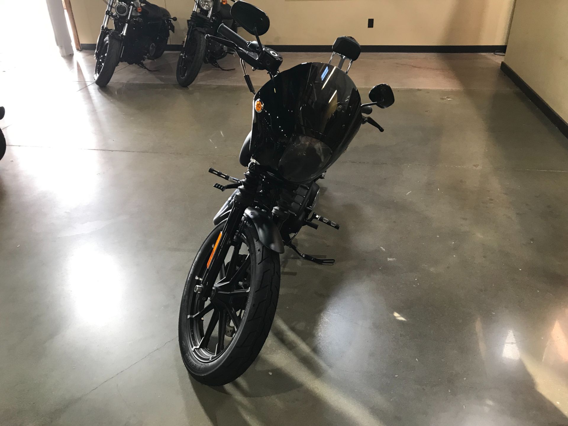 2019 Harley-Davidson Iron 883™ in Kingwood, Texas - Photo 4