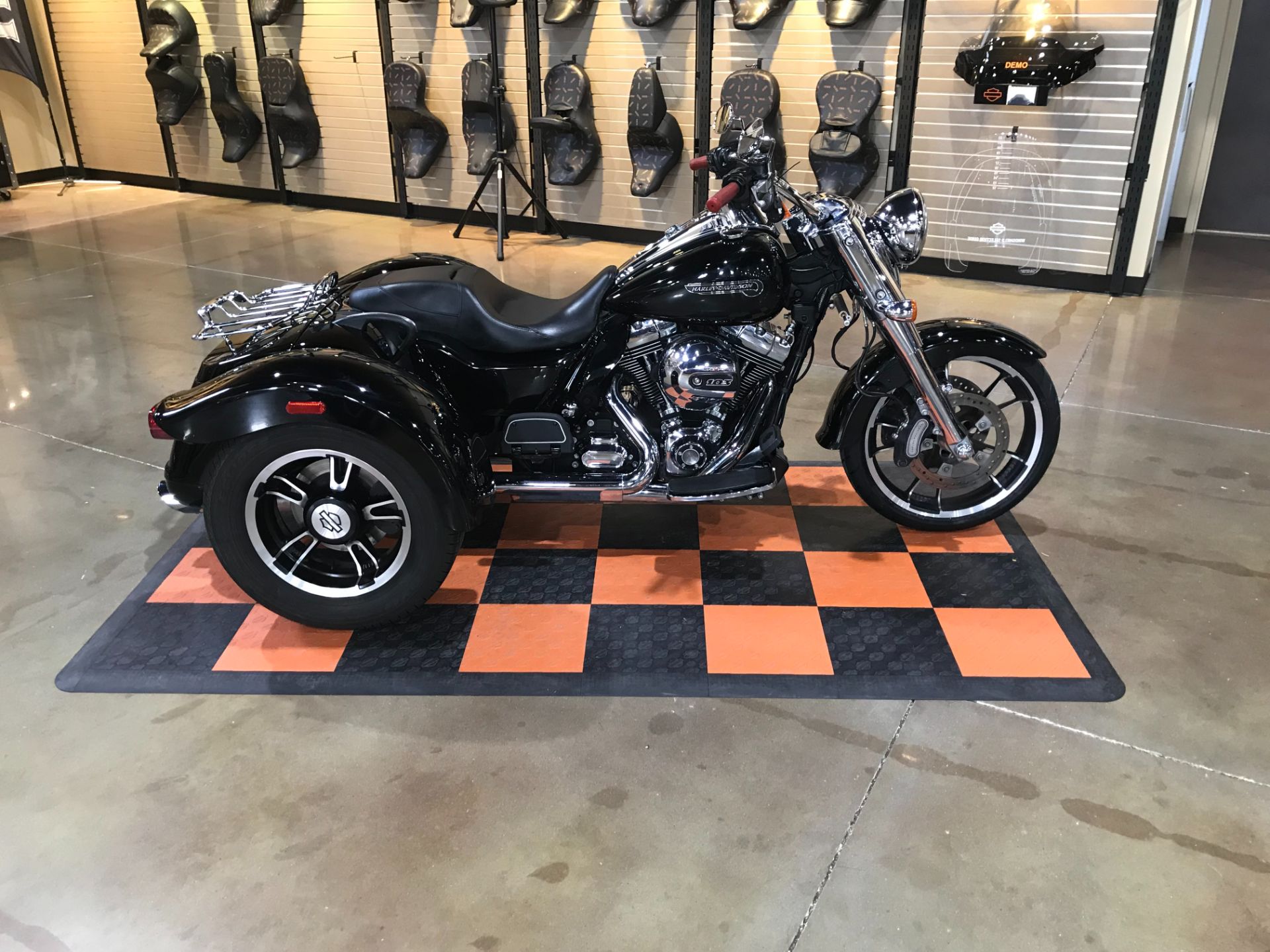 2015 Harley-Davidson Freewheeler™ in Kingwood, Texas - Photo 1