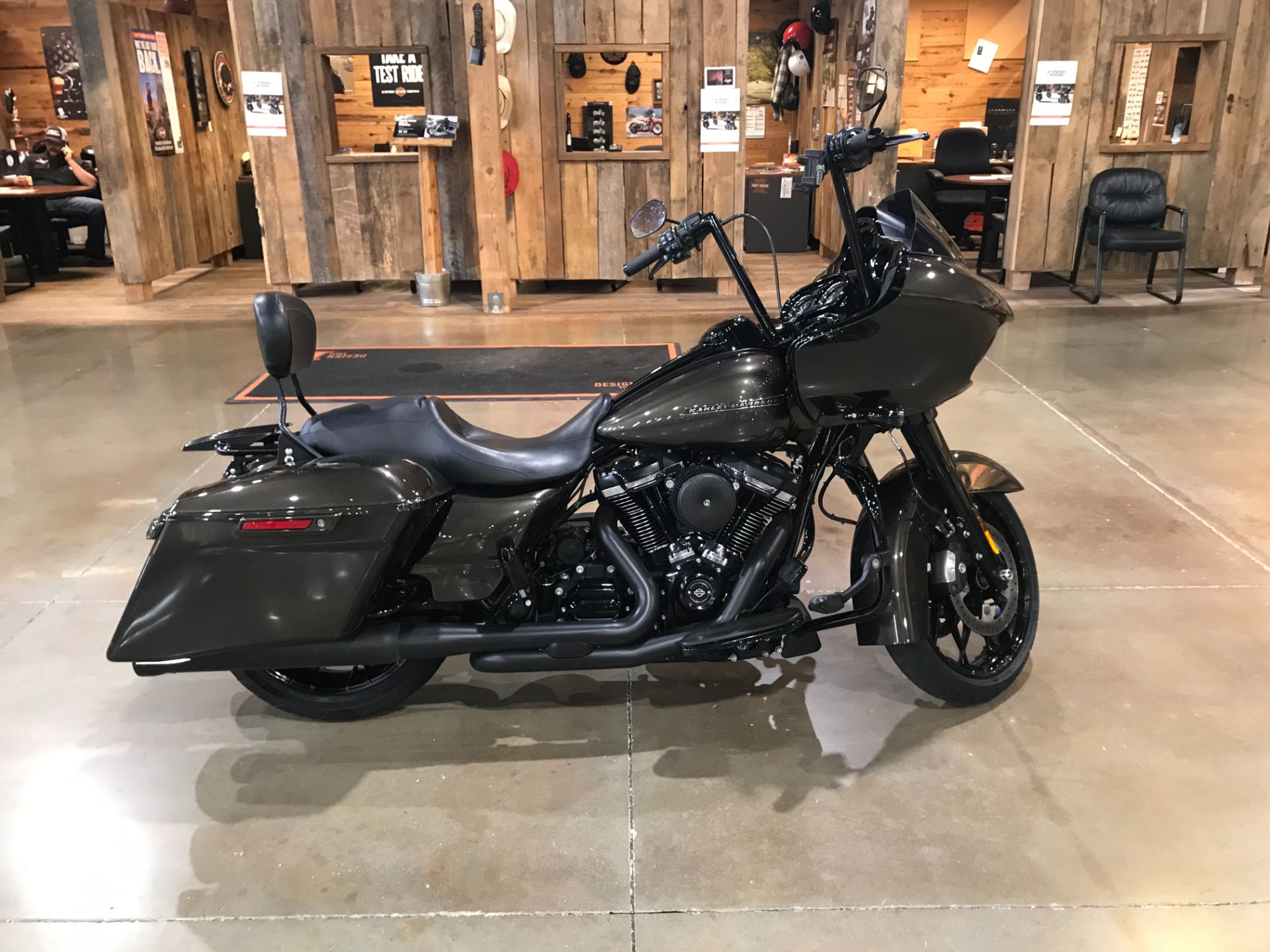 2020 Harley-Davidson Road Glide® Special in Kingwood, Texas - Photo 1
