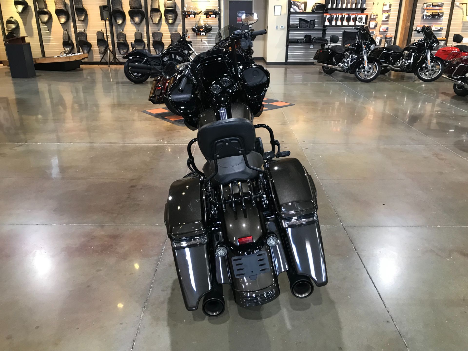 2020 Harley-Davidson Road Glide® Special in Kingwood, Texas - Photo 2