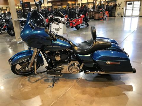 2014 Harley-Davidson Street Glide® in Kingwood, Texas - Photo 3