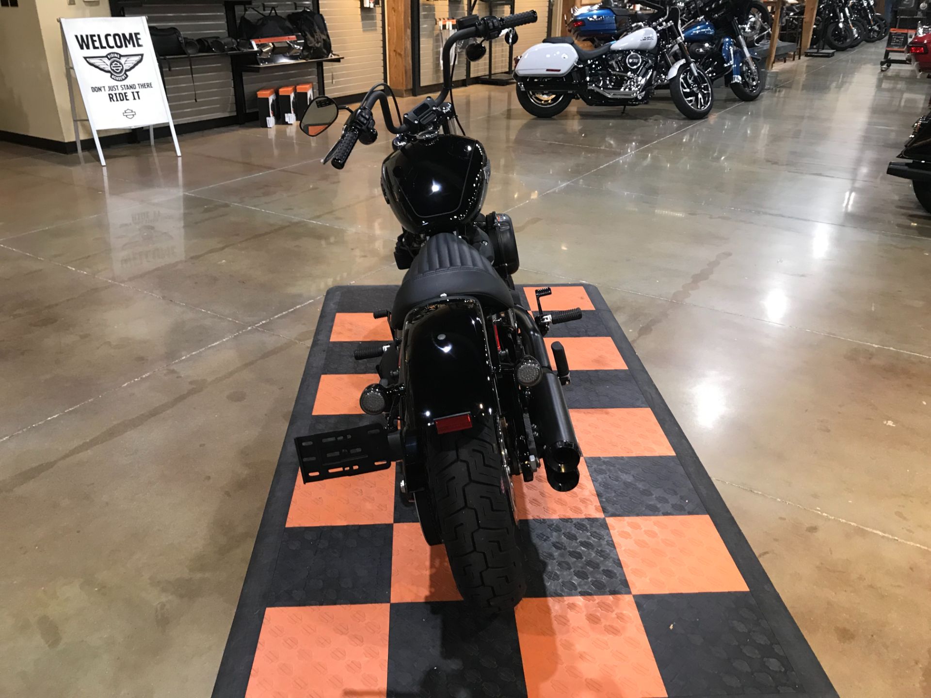 2020 Harley-Davidson Street Bob® in Kingwood, Texas - Photo 2