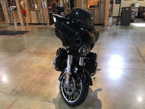 2016 Harley-Davidson Street Glide® Special in Kingwood, Texas - Photo 4