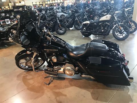2016 Harley-Davidson Road Glide® Special in Kingwood, Texas - Photo 3