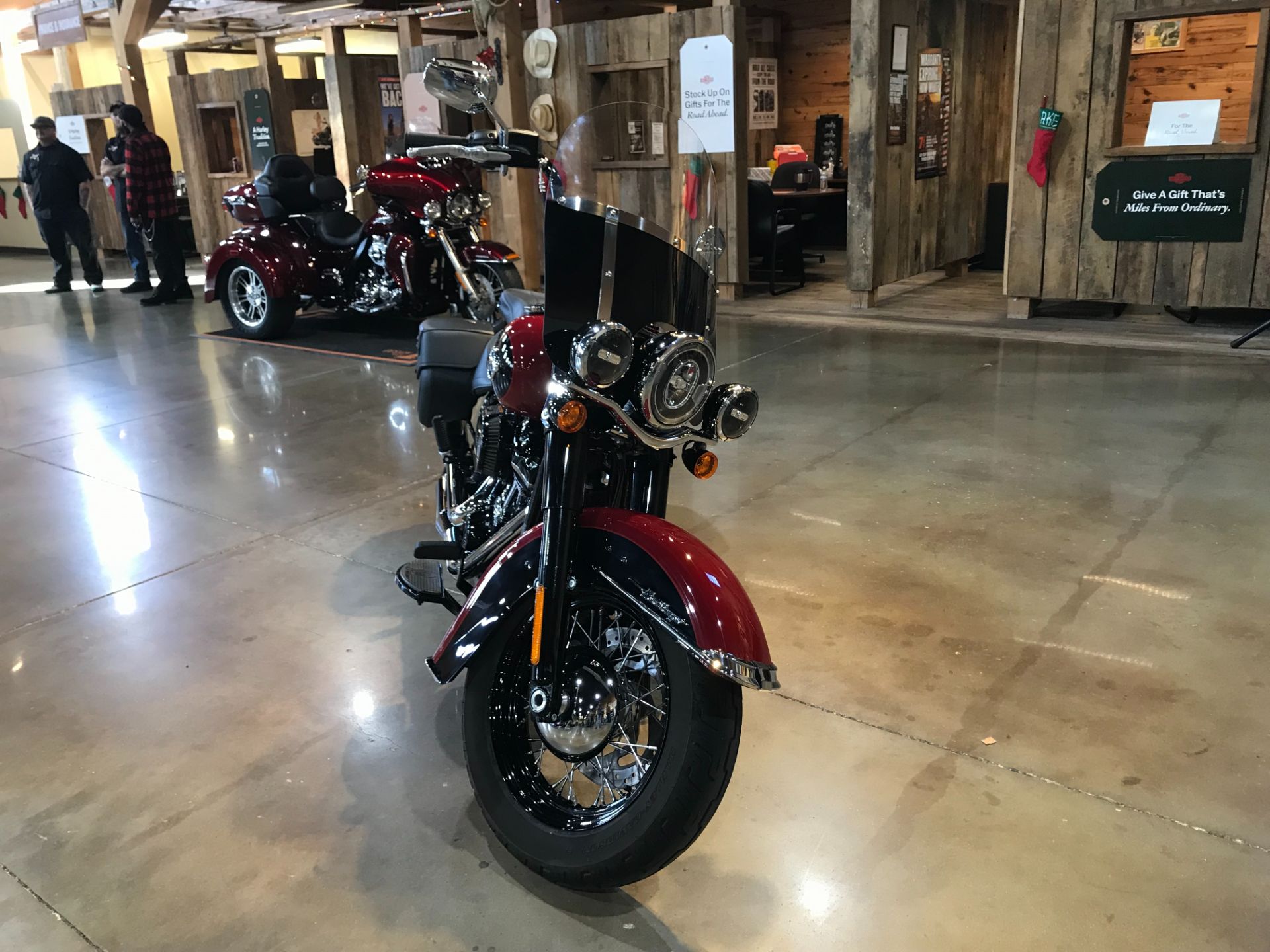 2020 Harley-Davidson Heritage Classic 114 in Kingwood, Texas - Photo 2