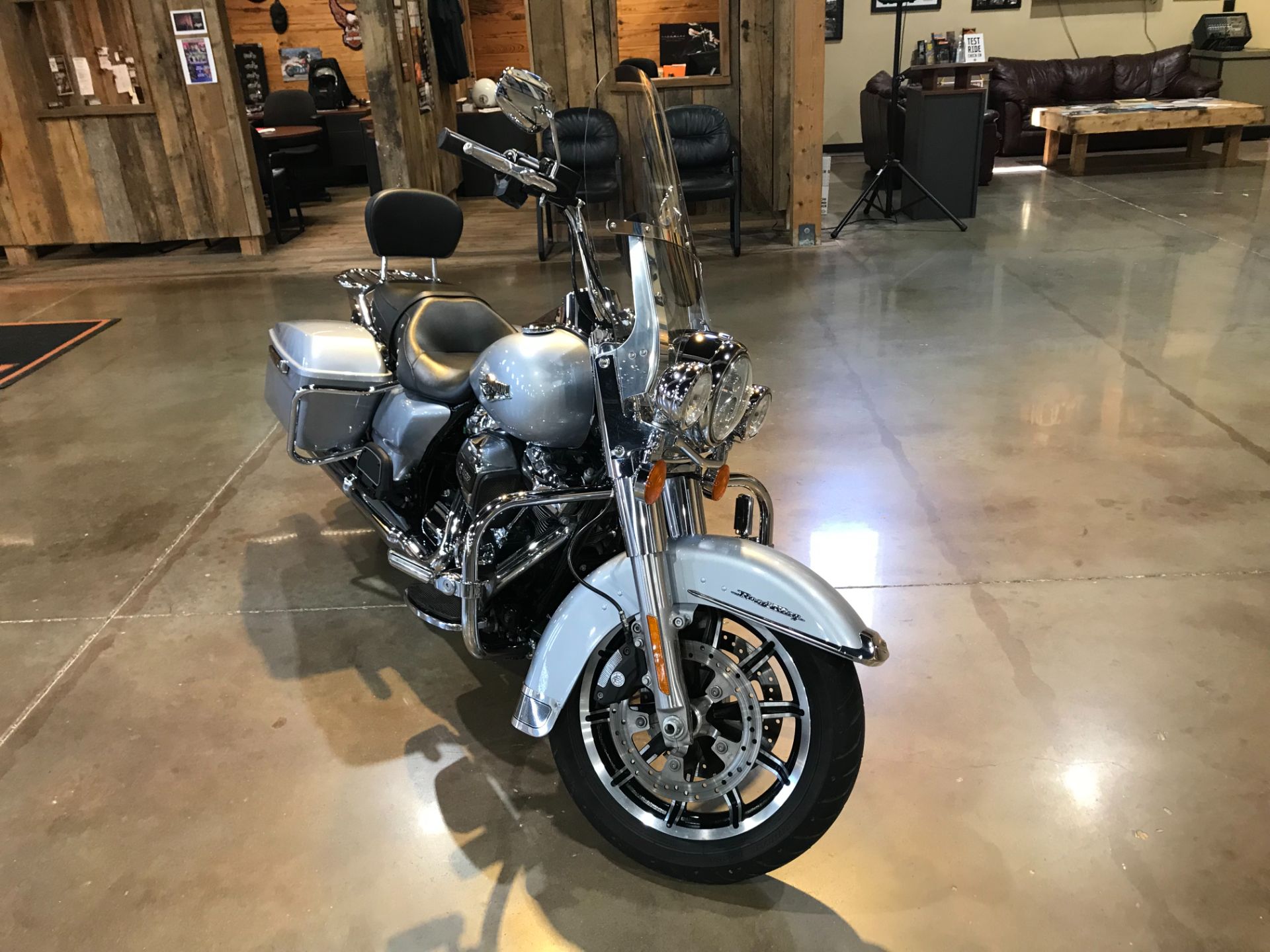 2019 Harley-Davidson Road King® in Kingwood, Texas - Photo 3
