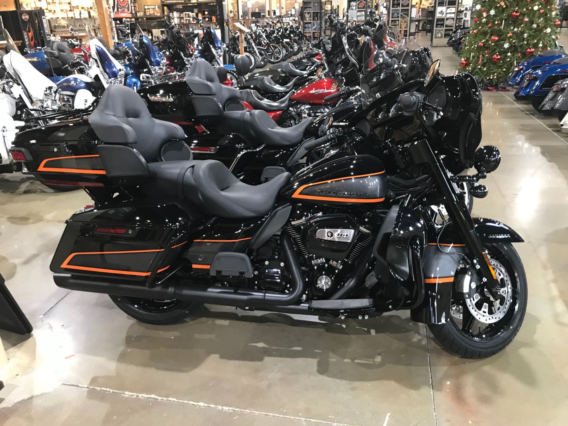2022 Harley-Davidson Ultra Limited in Kingwood, Texas - Photo 1