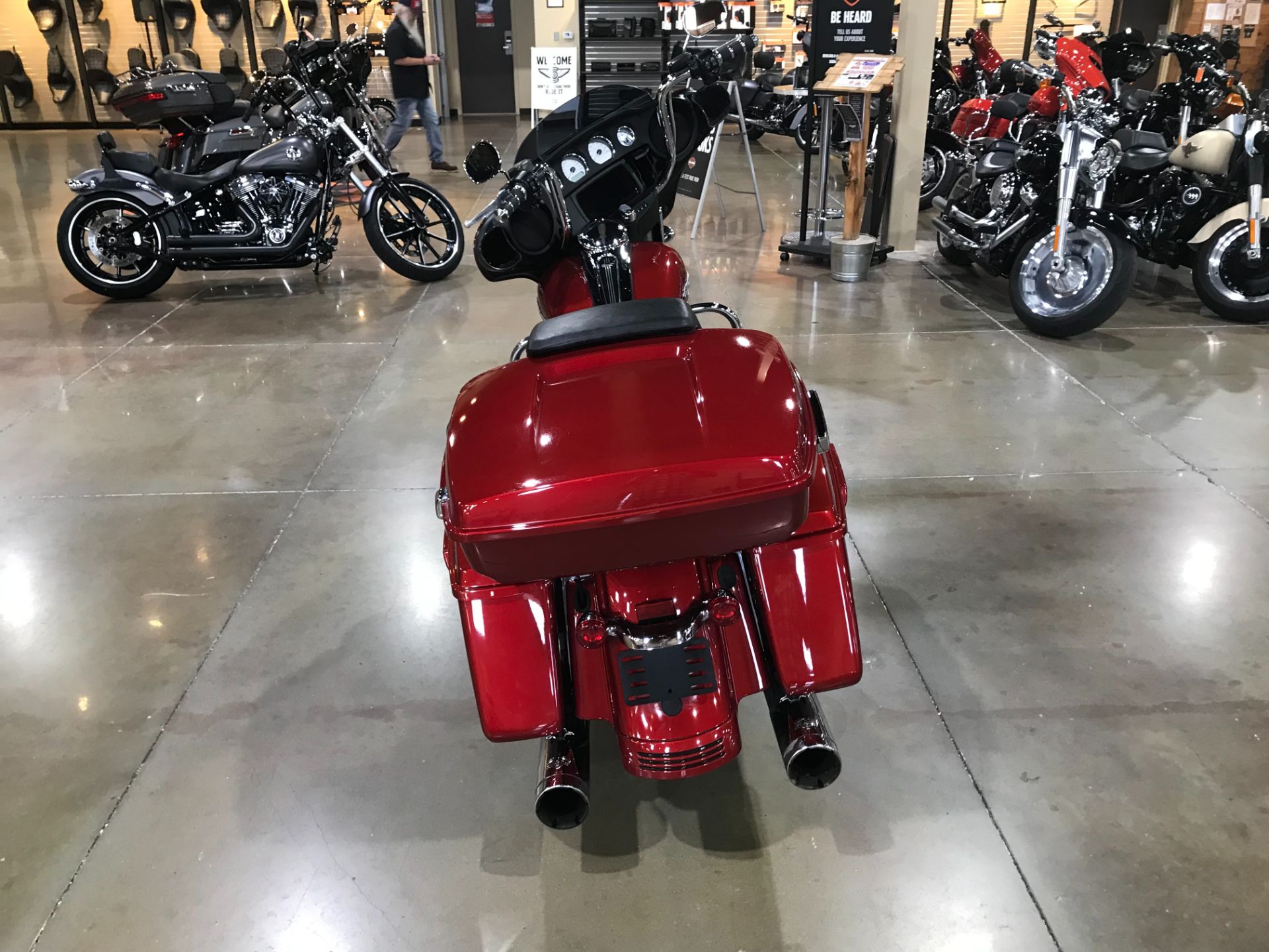 2019 Harley-Davidson Street Glide® in Kingwood, Texas - Photo 2