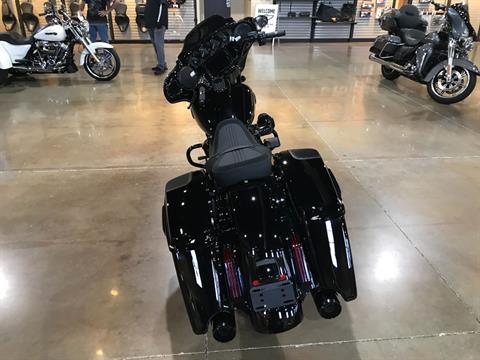 2022 Harley-Davidson CVO™ Street Glide® in Kingwood, Texas - Photo 2