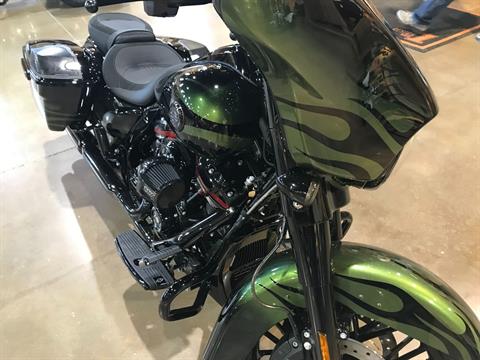 2022 Harley-Davidson CVO™ Street Glide® in Kingwood, Texas - Photo 5