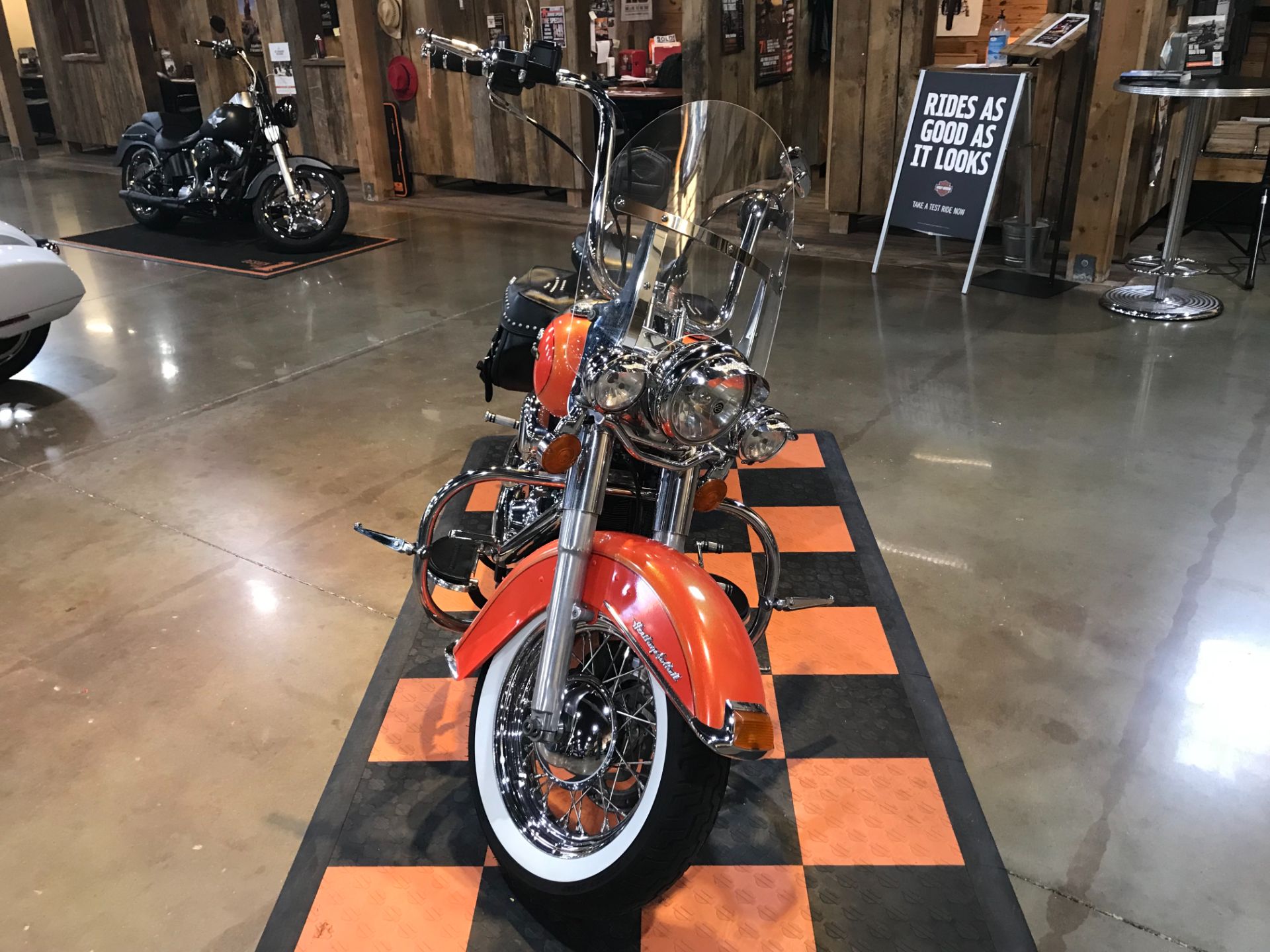 2012 Harley-Davidson Heritage Softail® Classic in Kingwood, Texas - Photo 4