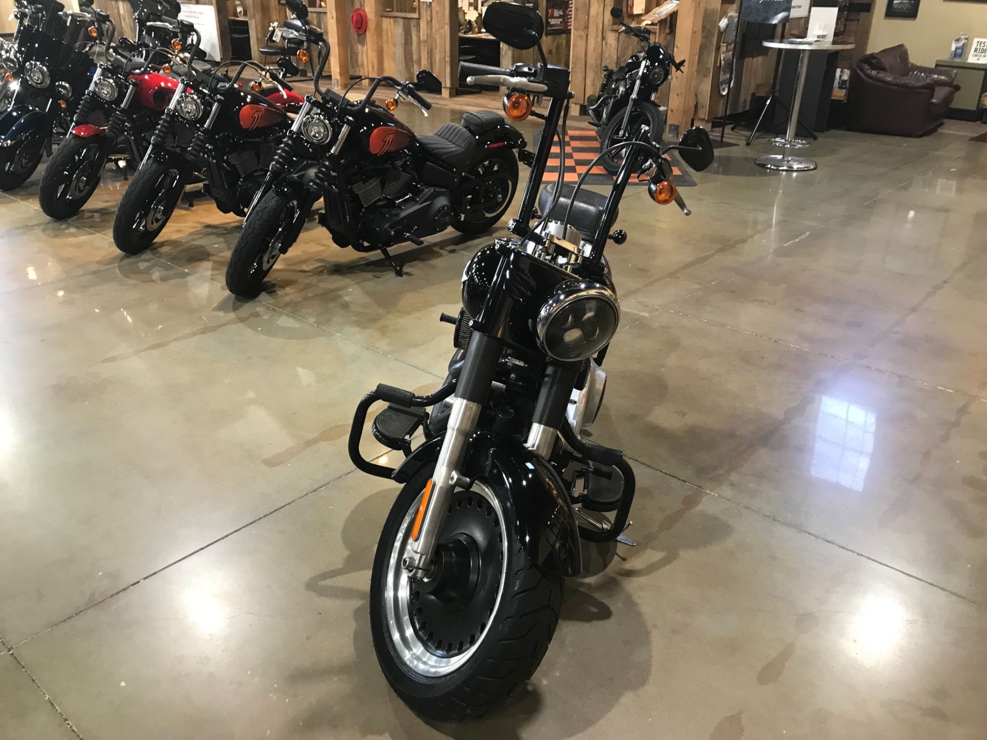 2015 Harley-Davidson Fat Boy® Lo in Kingwood, Texas - Photo 4