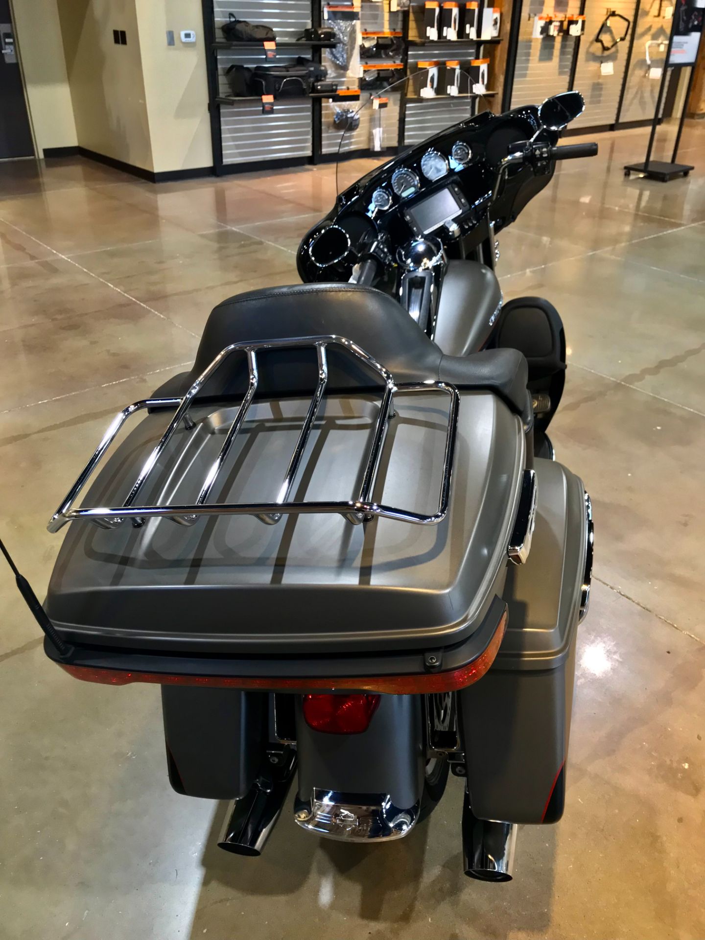 2018 Harley-Davidson Ultra Limited in Kingwood, Texas - Photo 4