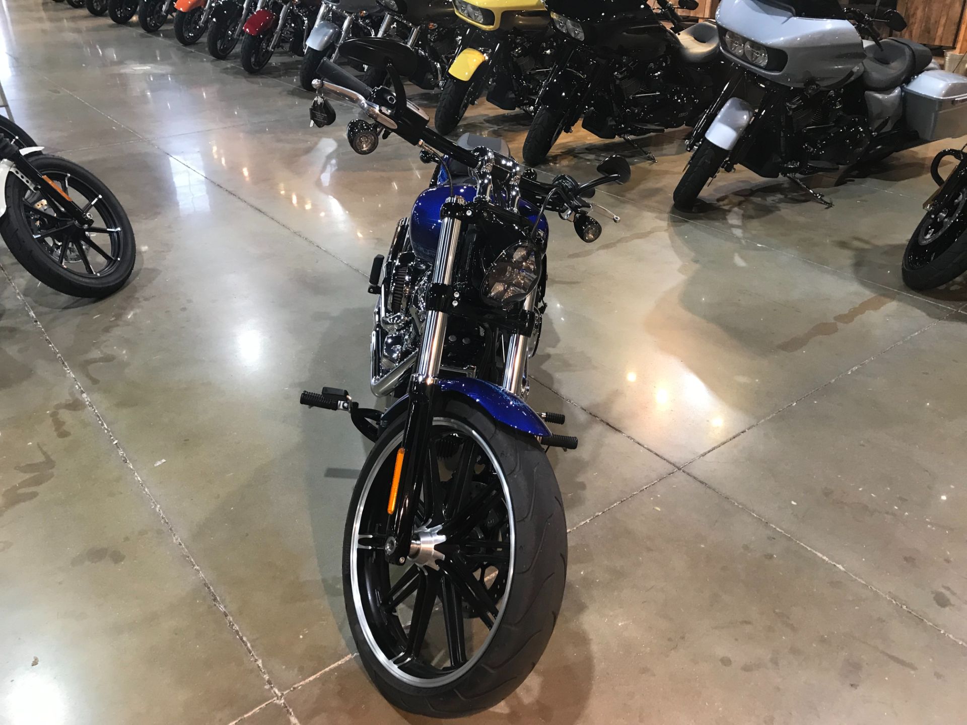 2019 Harley-Davidson Breakout® 114 in Kingwood, Texas - Photo 4