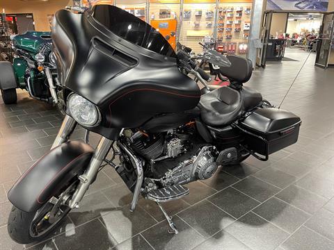 2014 Harley-Davidson Street Glide® Special in The Woodlands, Texas - Photo 3