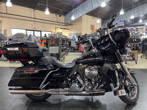 2015 Harley-Davidson Ultra Limited Low in The Woodlands, Texas - Photo 1
