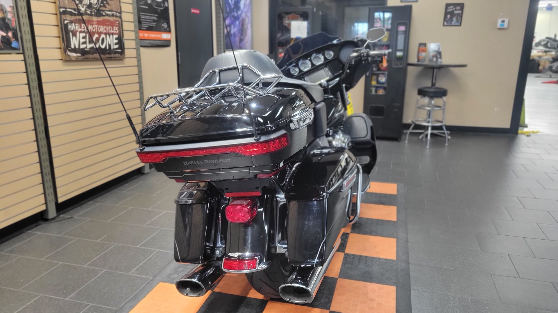 2015 Harley-Davidson Ultra Limited Low in The Woodlands, Texas - Photo 5
