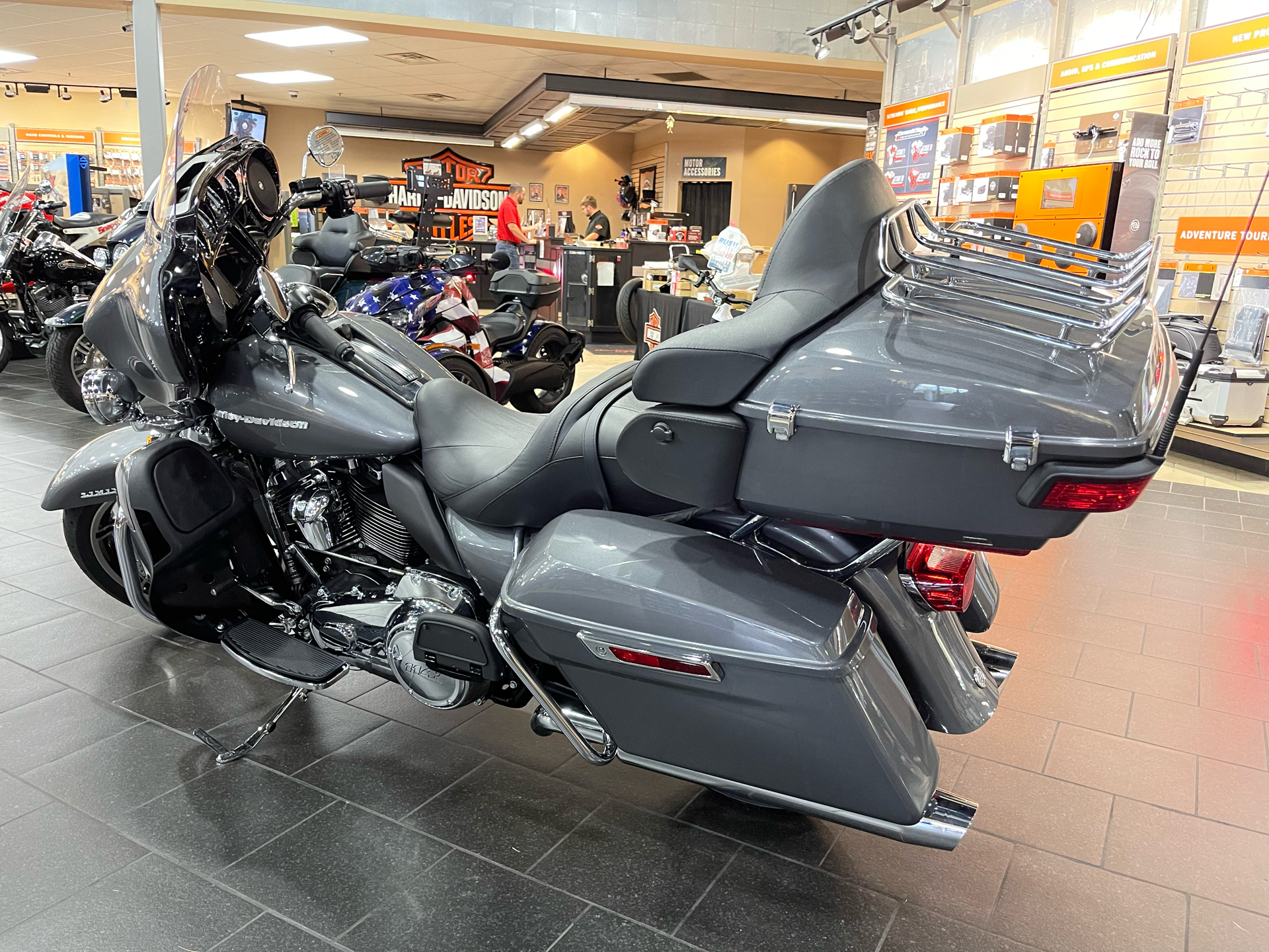 2022 Harley-Davidson Ultra Limited in The Woodlands, Texas - Photo 5