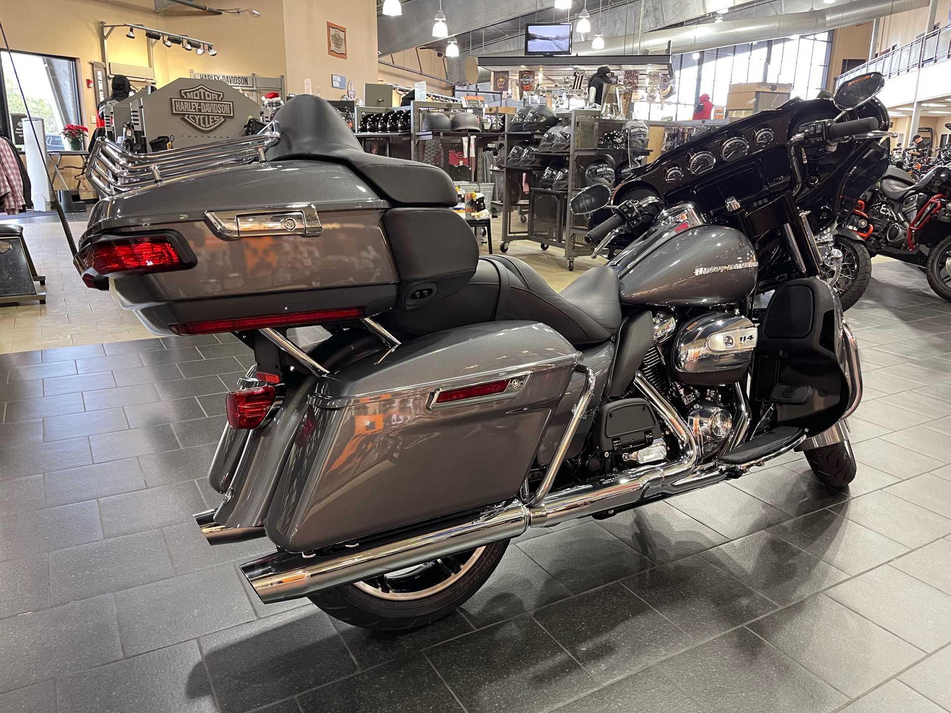 2022 Harley-Davidson Ultra Limited in The Woodlands, Texas - Photo 7