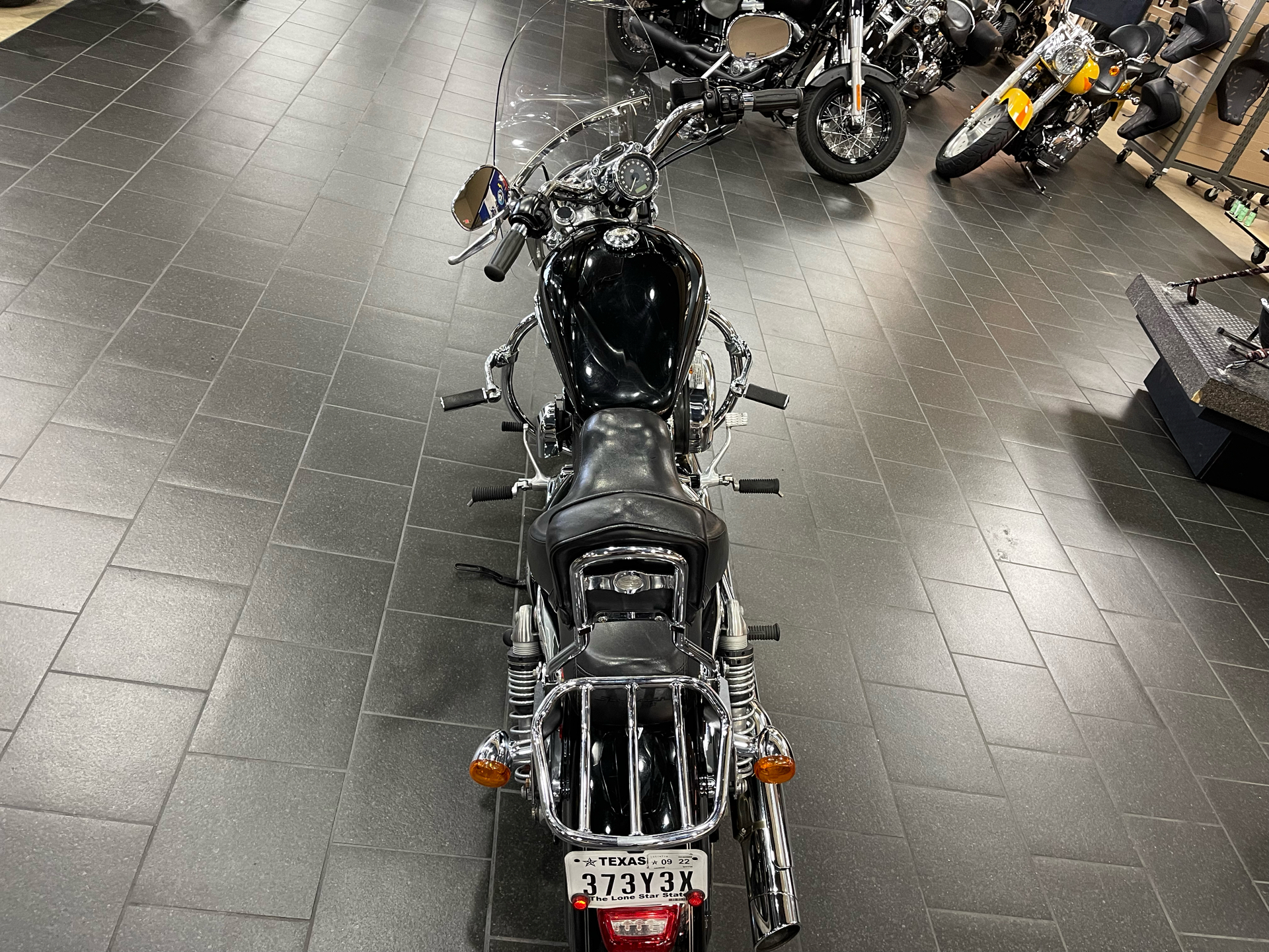 2016 Harley-Davidson 1200 Custom in The Woodlands, Texas - Photo 5