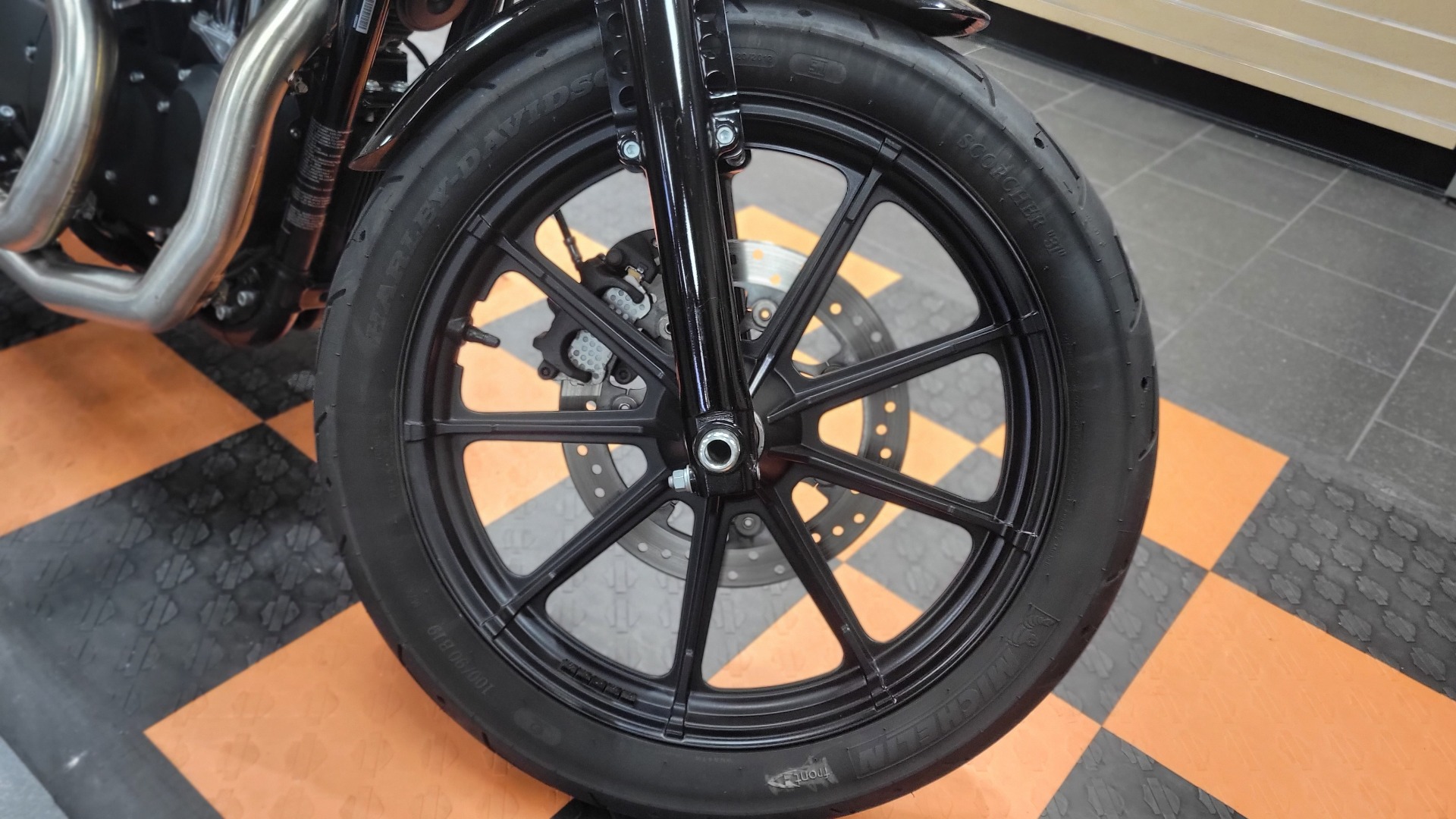 2021 Harley-Davidson Iron 1200™ in The Woodlands, Texas - Photo 11