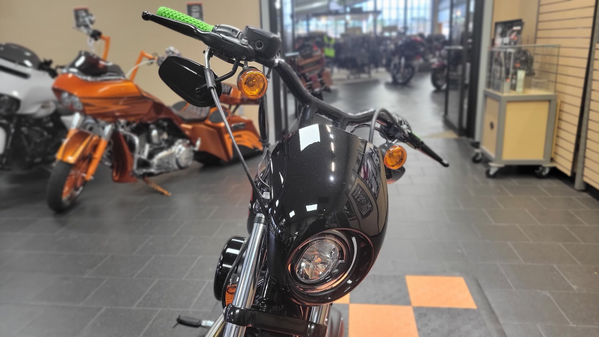 2021 Harley-Davidson Iron 1200™ in The Woodlands, Texas - Photo 12