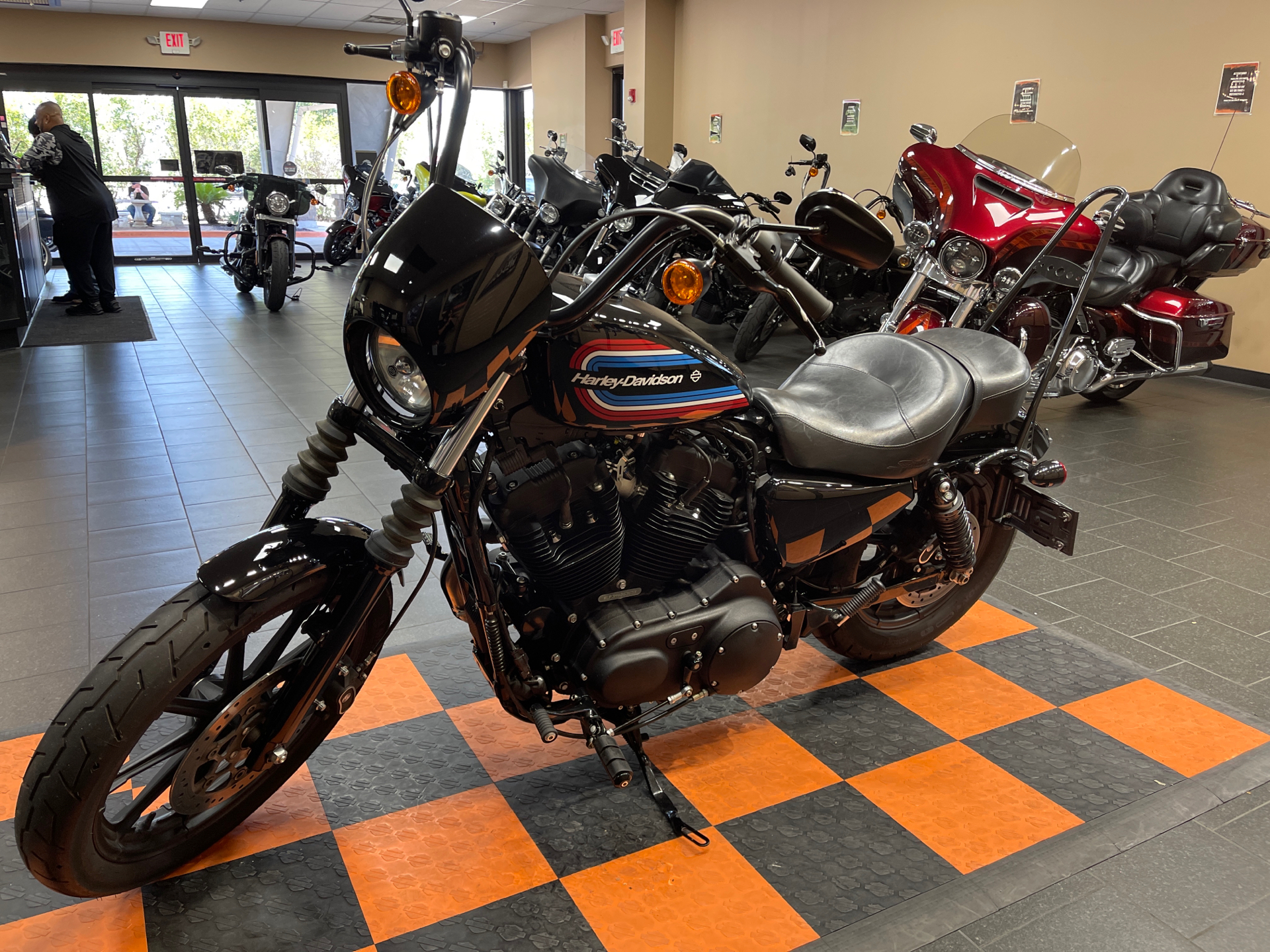 2021 Harley-Davidson Iron 1200™ in The Woodlands, Texas - Photo 4