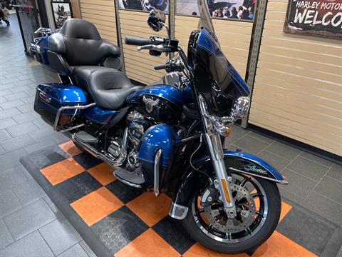 2018 Harley-Davidson 115th Anniversary Ultra Limited in The Woodlands, Texas - Photo 2
