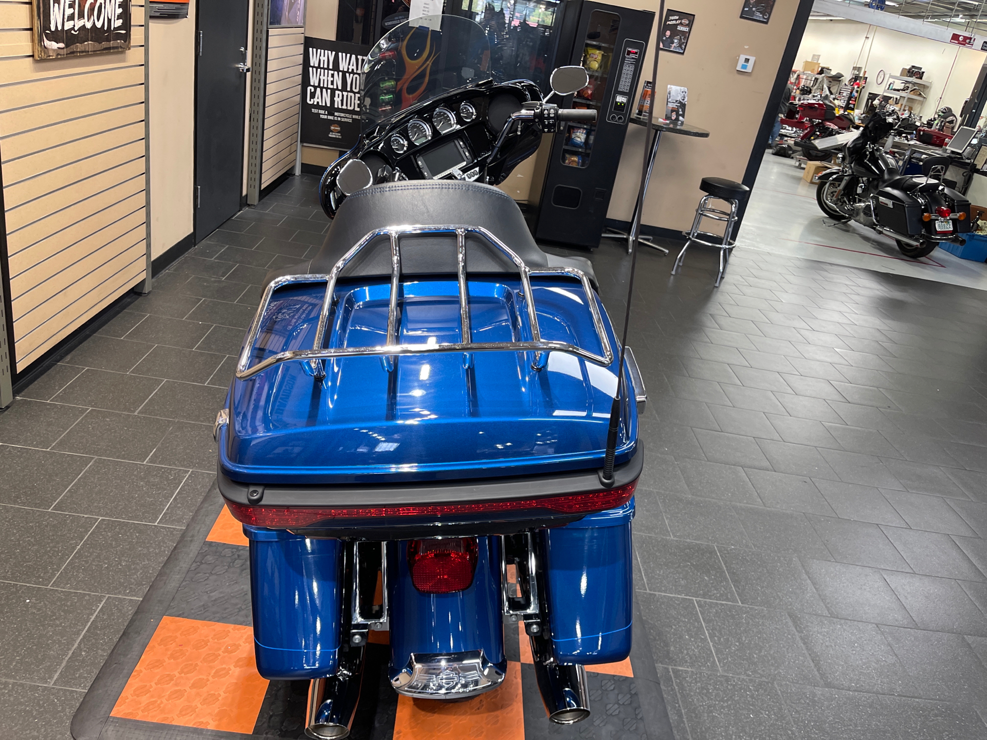 2018 Harley-Davidson 115th Anniversary Ultra Limited in The Woodlands, Texas - Photo 5