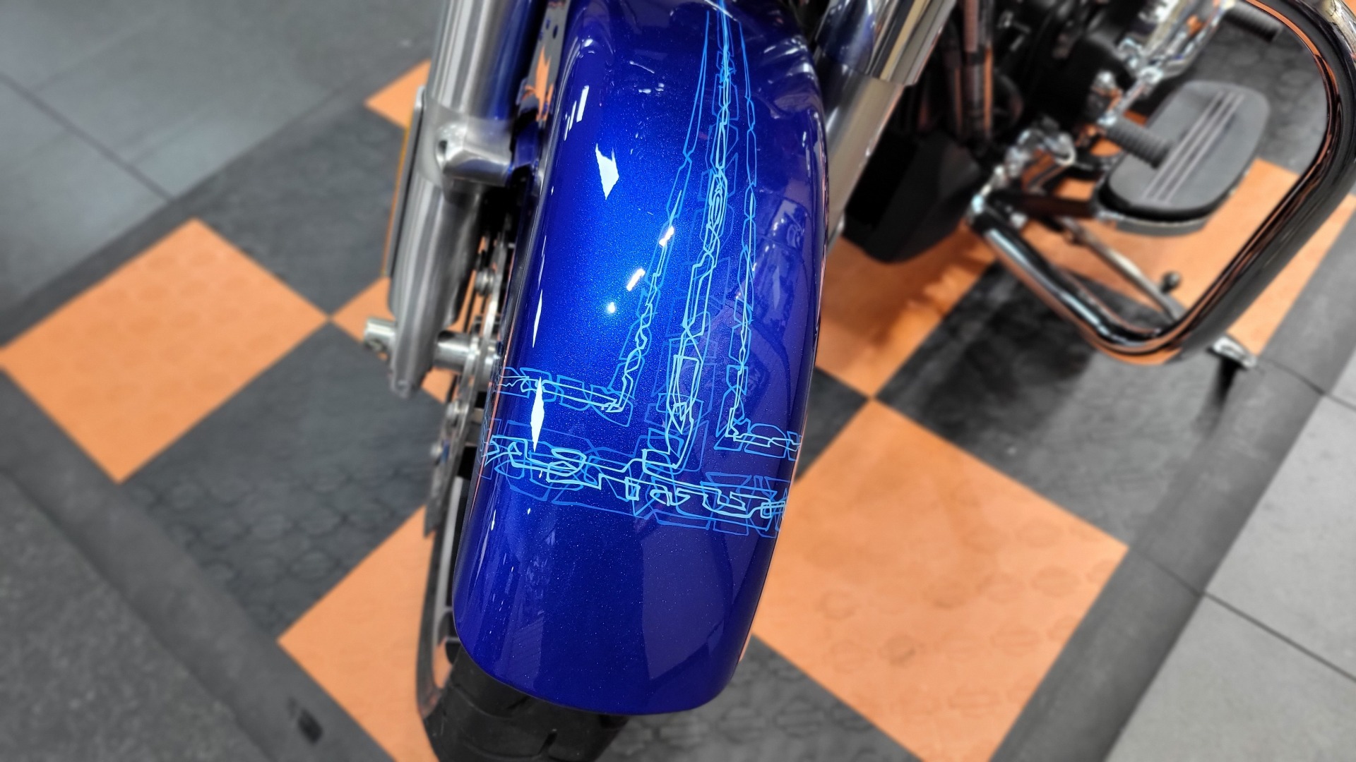 2019 Harley-Davidson Street Glide® in The Woodlands, Texas - Photo 11
