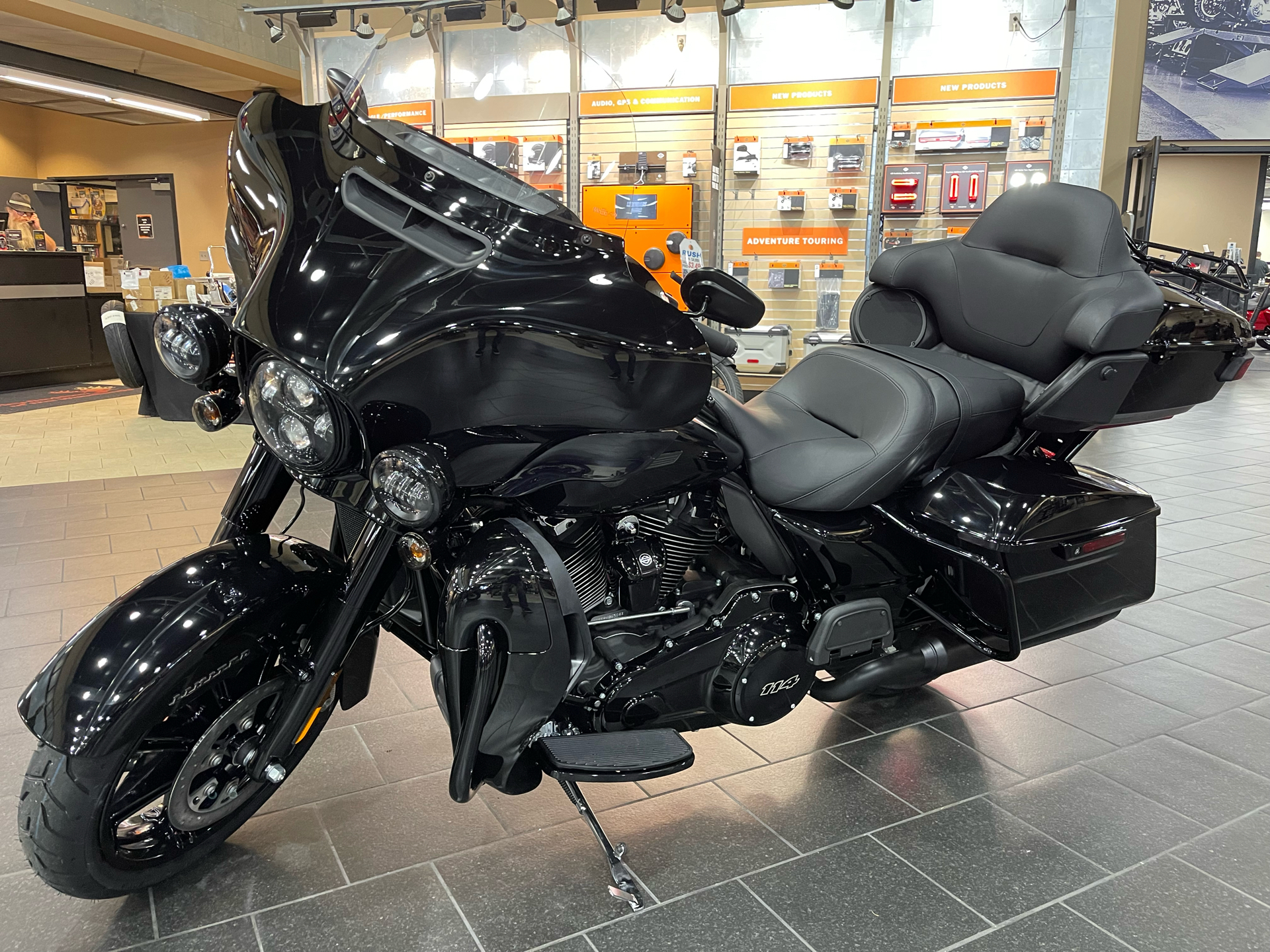 2023 Harley-Davidson Ultra Limited in The Woodlands, Texas - Photo 3