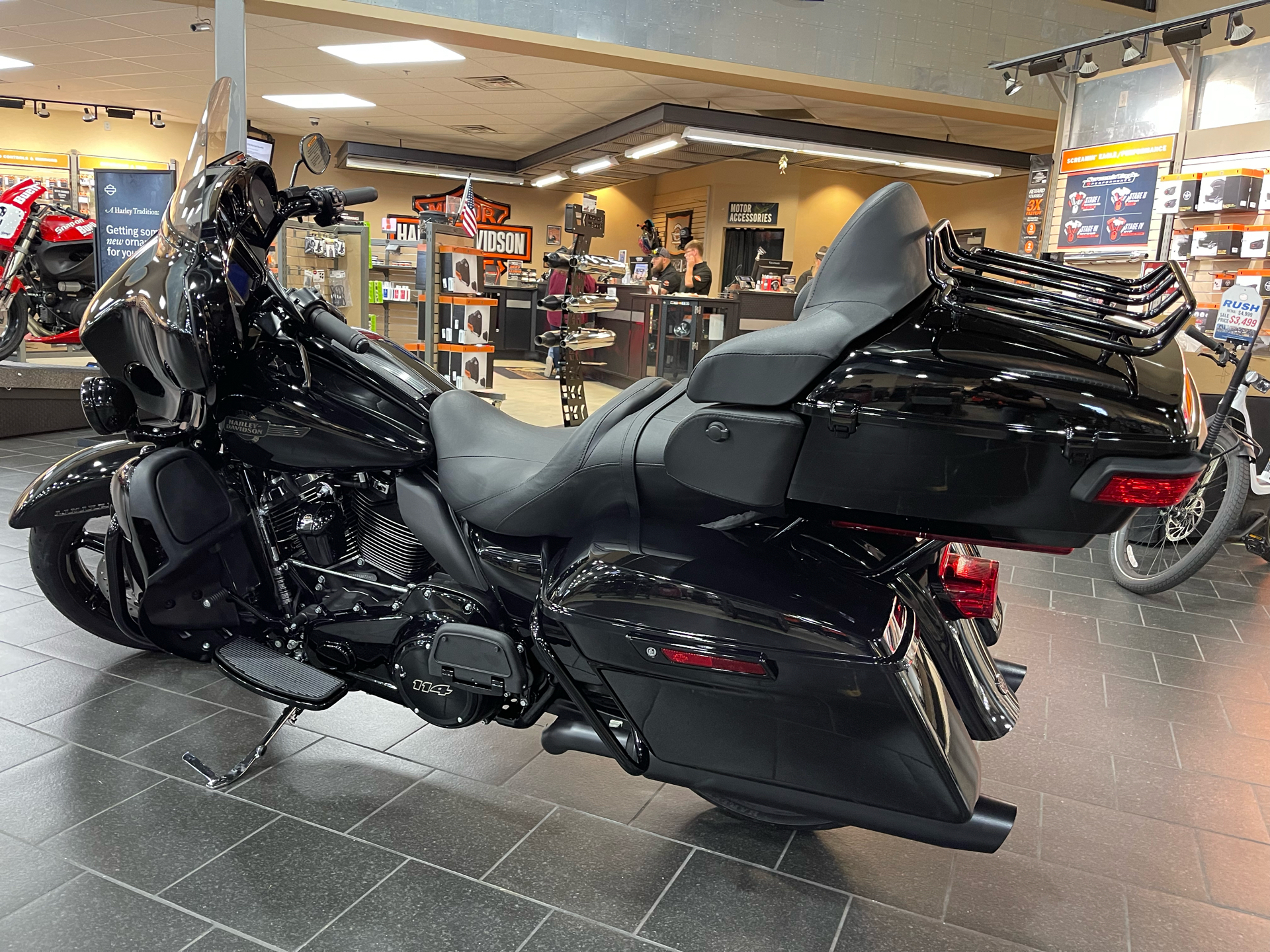 2023 Harley-Davidson Ultra Limited in The Woodlands, Texas - Photo 4