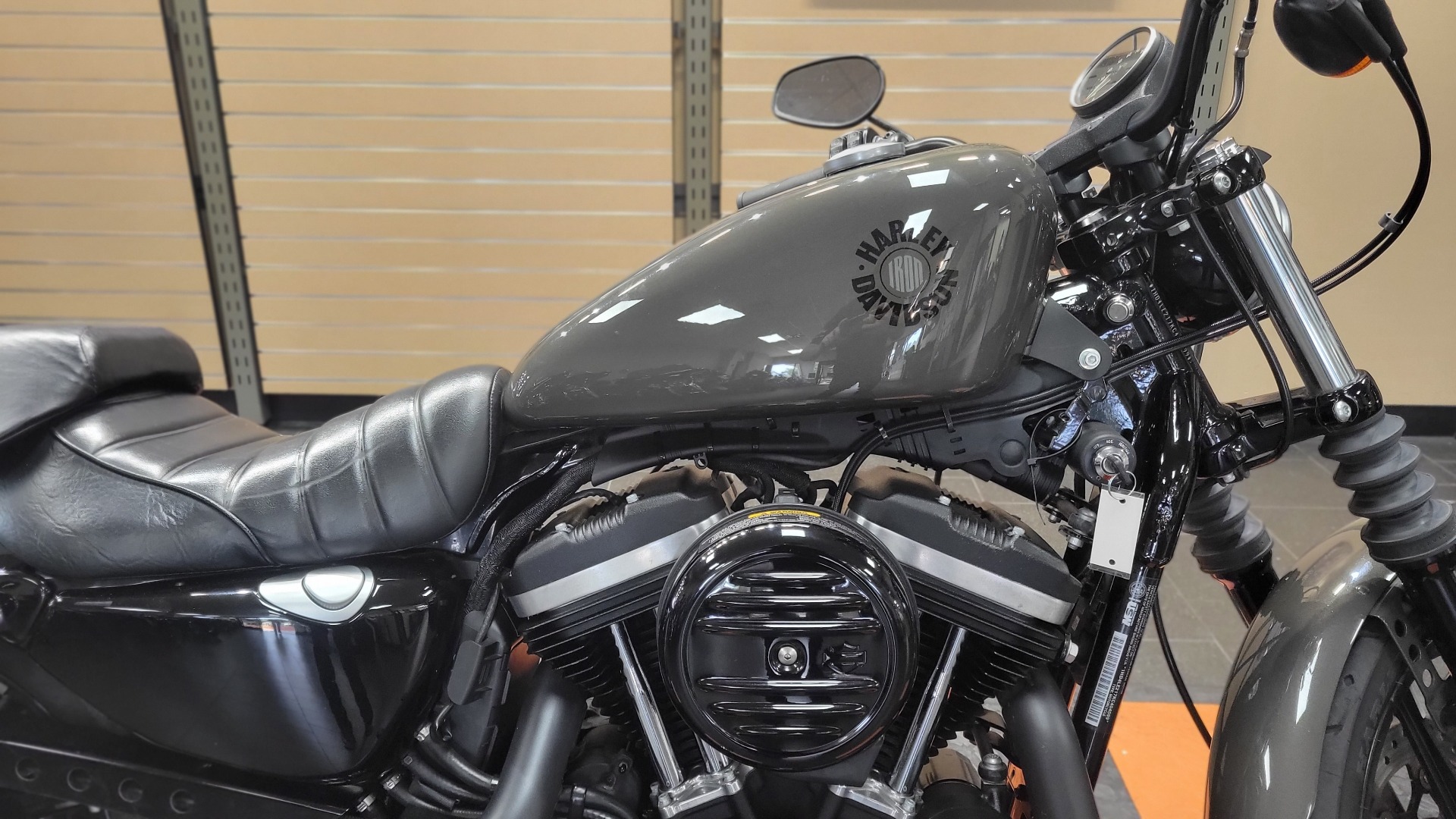 2019 Harley-Davidson Iron 883™ in The Woodlands, Texas - Photo 7