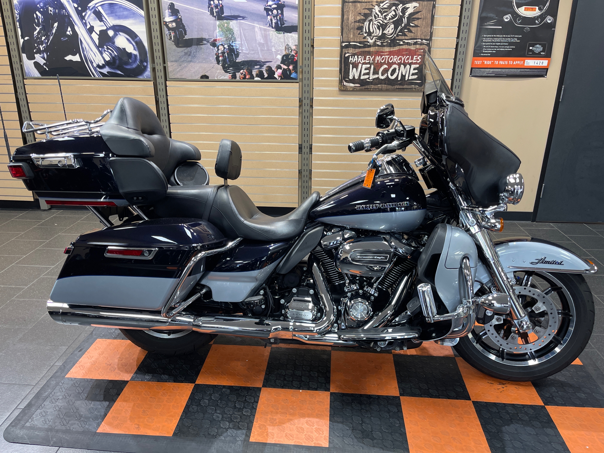 2019 Harley-Davidson Ultra Limited Low in The Woodlands, Texas - Photo 1
