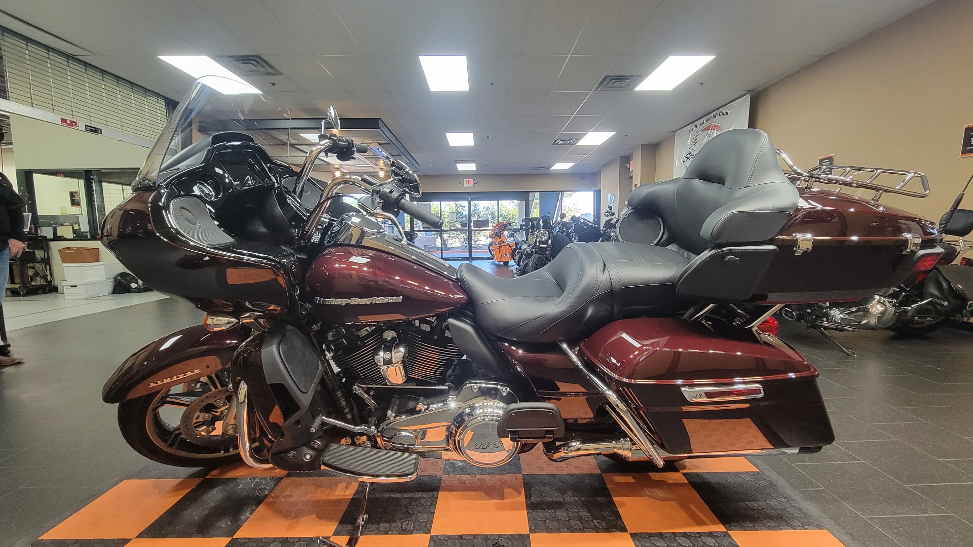 2021 Harley-Davidson Road Glide® Limited in The Woodlands, Texas - Photo 4