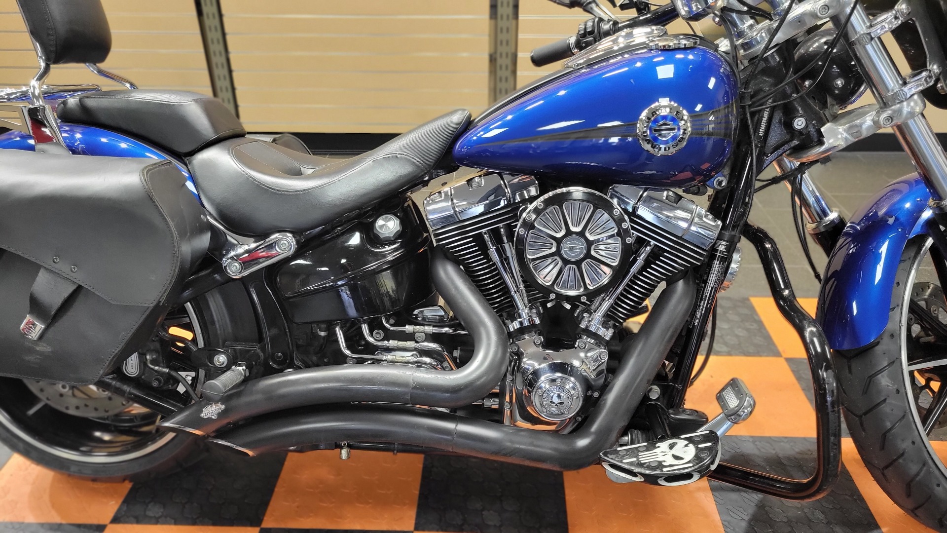 2015 Harley-Davidson Breakout® in The Woodlands, Texas - Photo 7