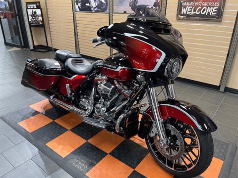 2021 Harley-Davidson CVO™ Street Glide® in The Woodlands, Texas - Photo 2