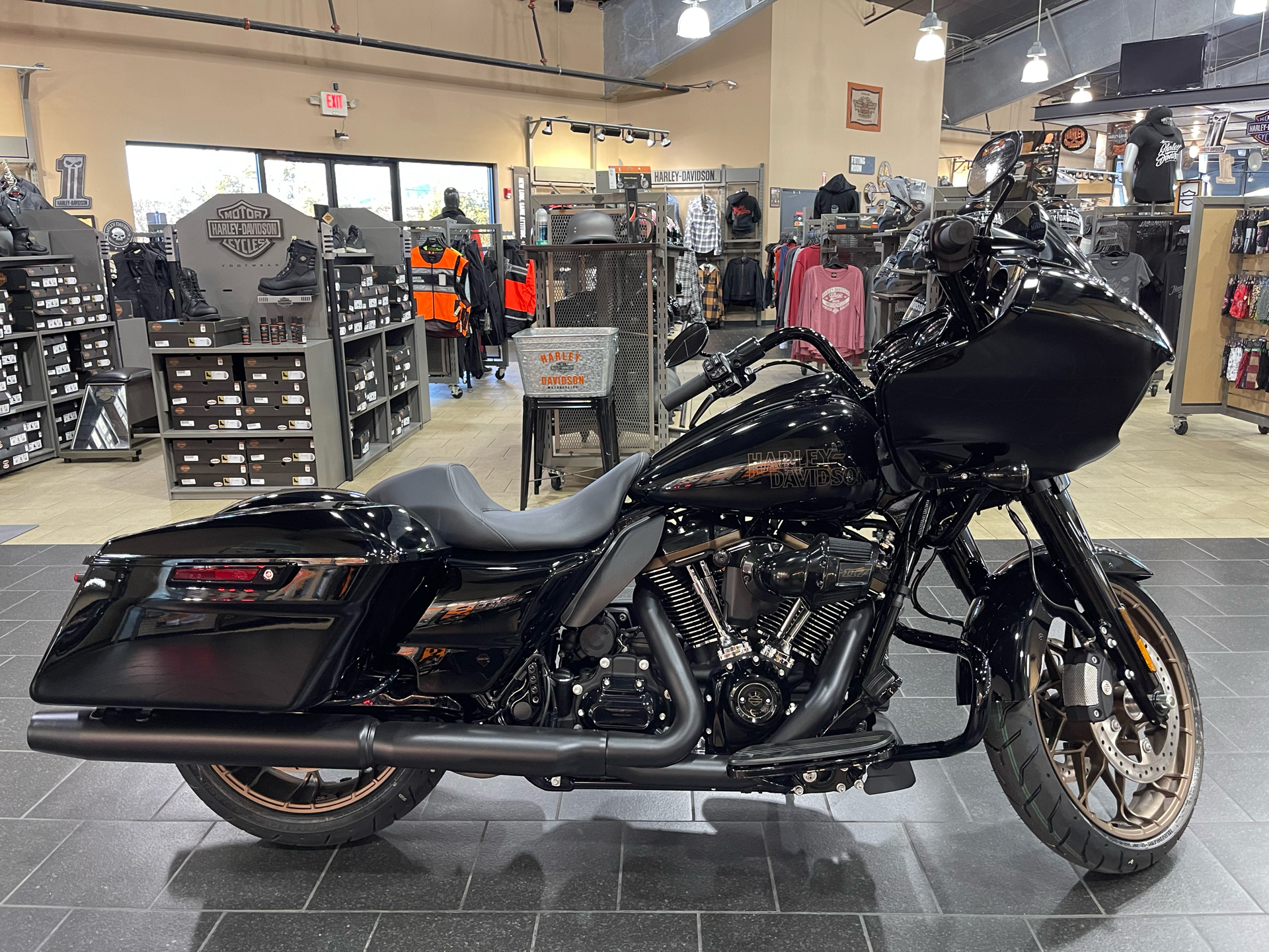 2023 Harley-Davidson Road Glide® ST in The Woodlands, Texas - Photo 1