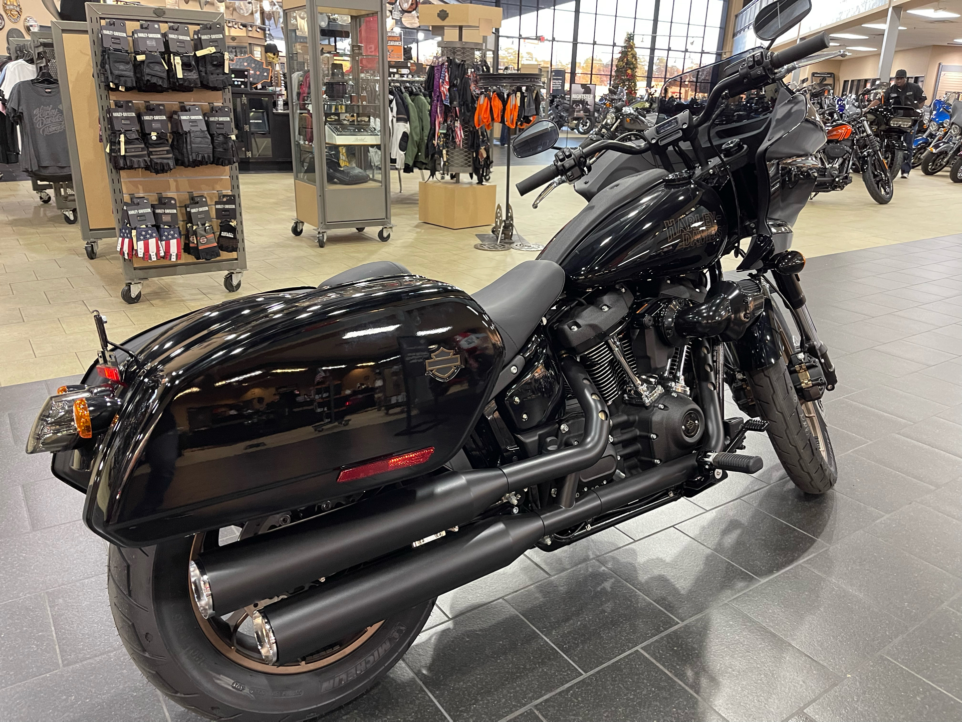 2023 Harley-Davidson Low Rider® ST in The Woodlands, Texas - Photo 6