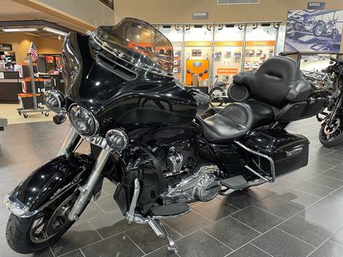 2019 Harley-Davidson Electra Glide® Ultra Classic® in The Woodlands, Texas - Photo 3