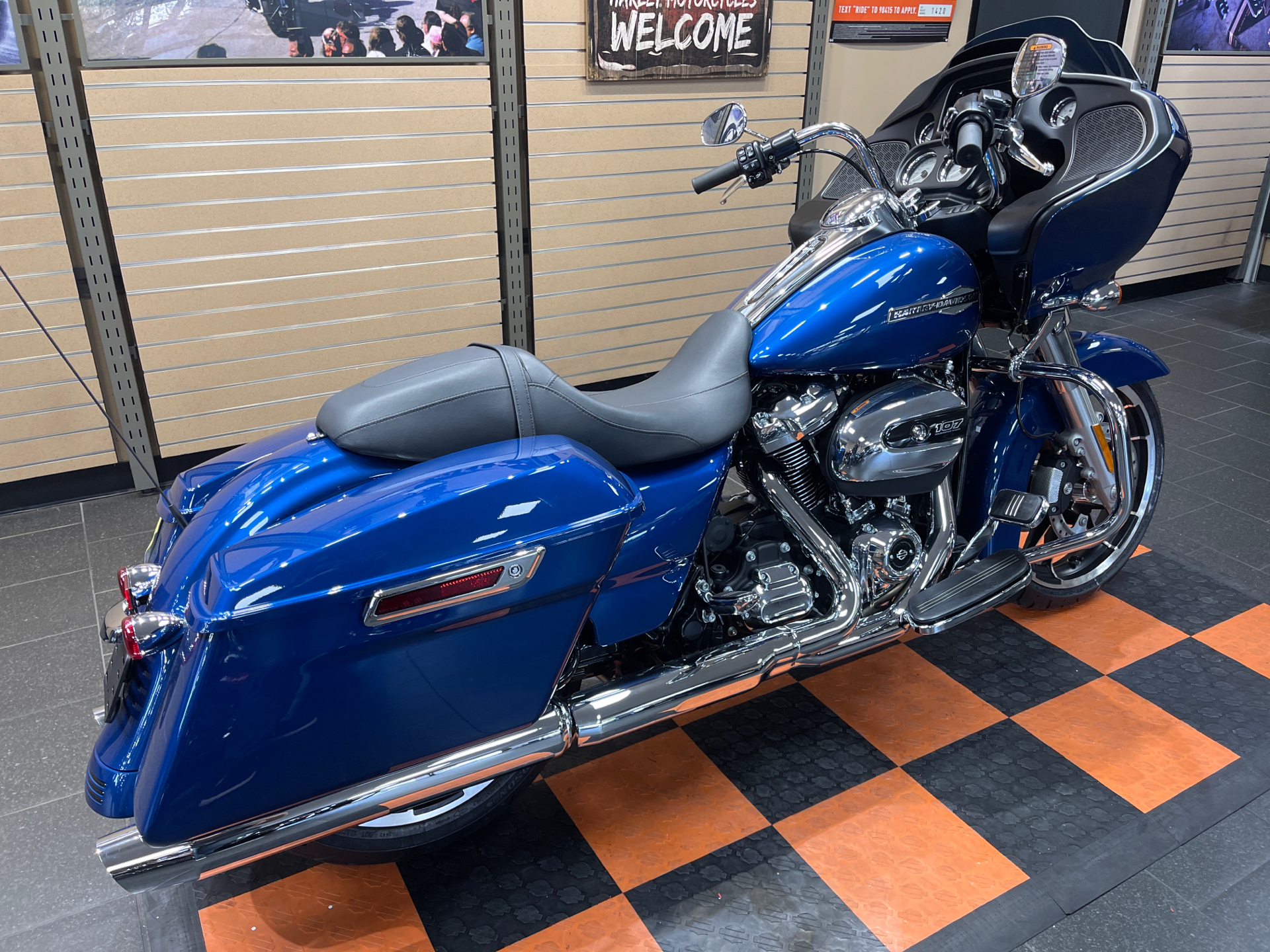 2022 Harley-Davidson Road Glide® in The Woodlands, Texas - Photo 6