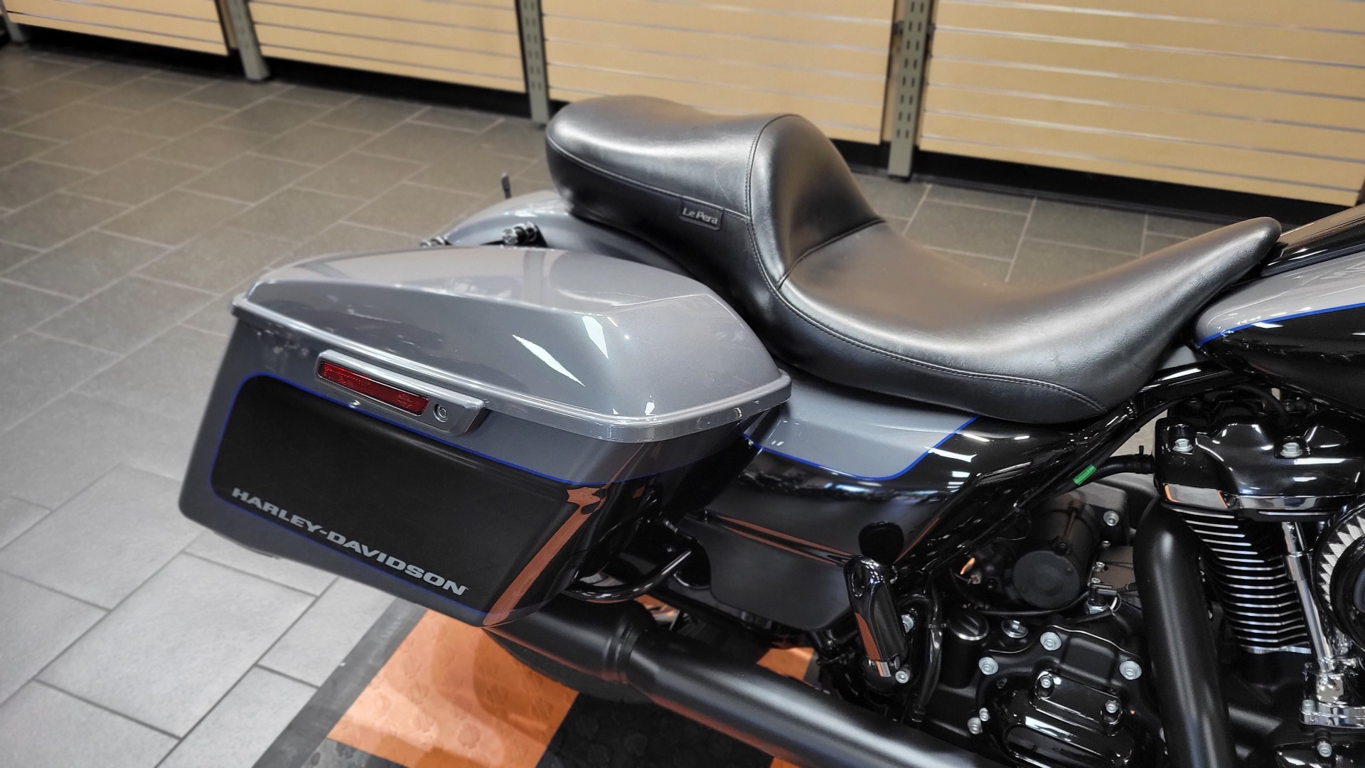 2021 Harley-Davidson Street Glide® Special in The Woodlands, Texas - Photo 6