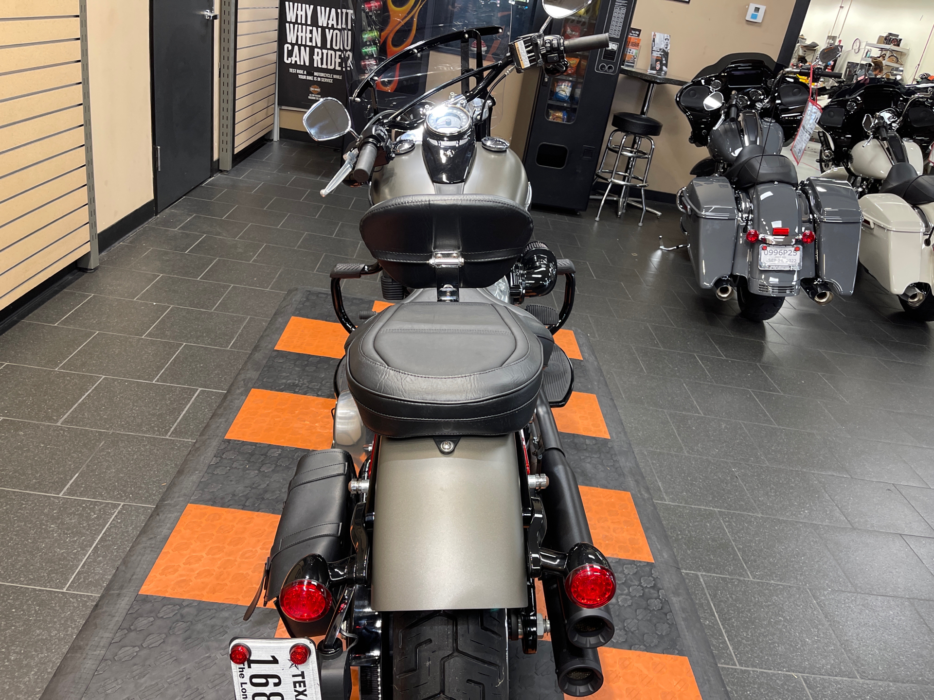 2018 Harley-Davidson Softail Slim® 107 in The Woodlands, Texas - Photo 5