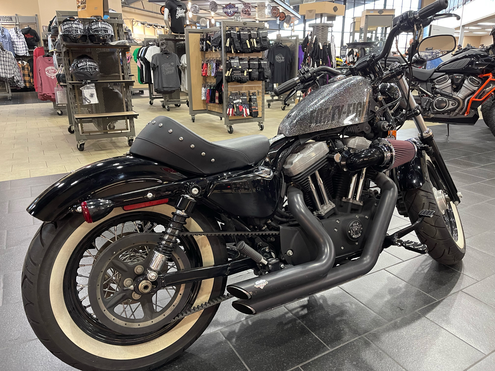 2014 Harley-Davidson Sportster® Forty-Eight® in The Woodlands, Texas - Photo 5