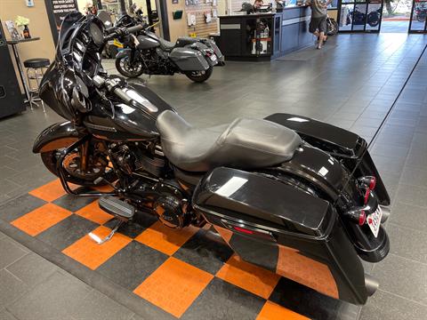 2019 Harley-Davidson Street Glide® Special in The Woodlands, Texas - Photo 4