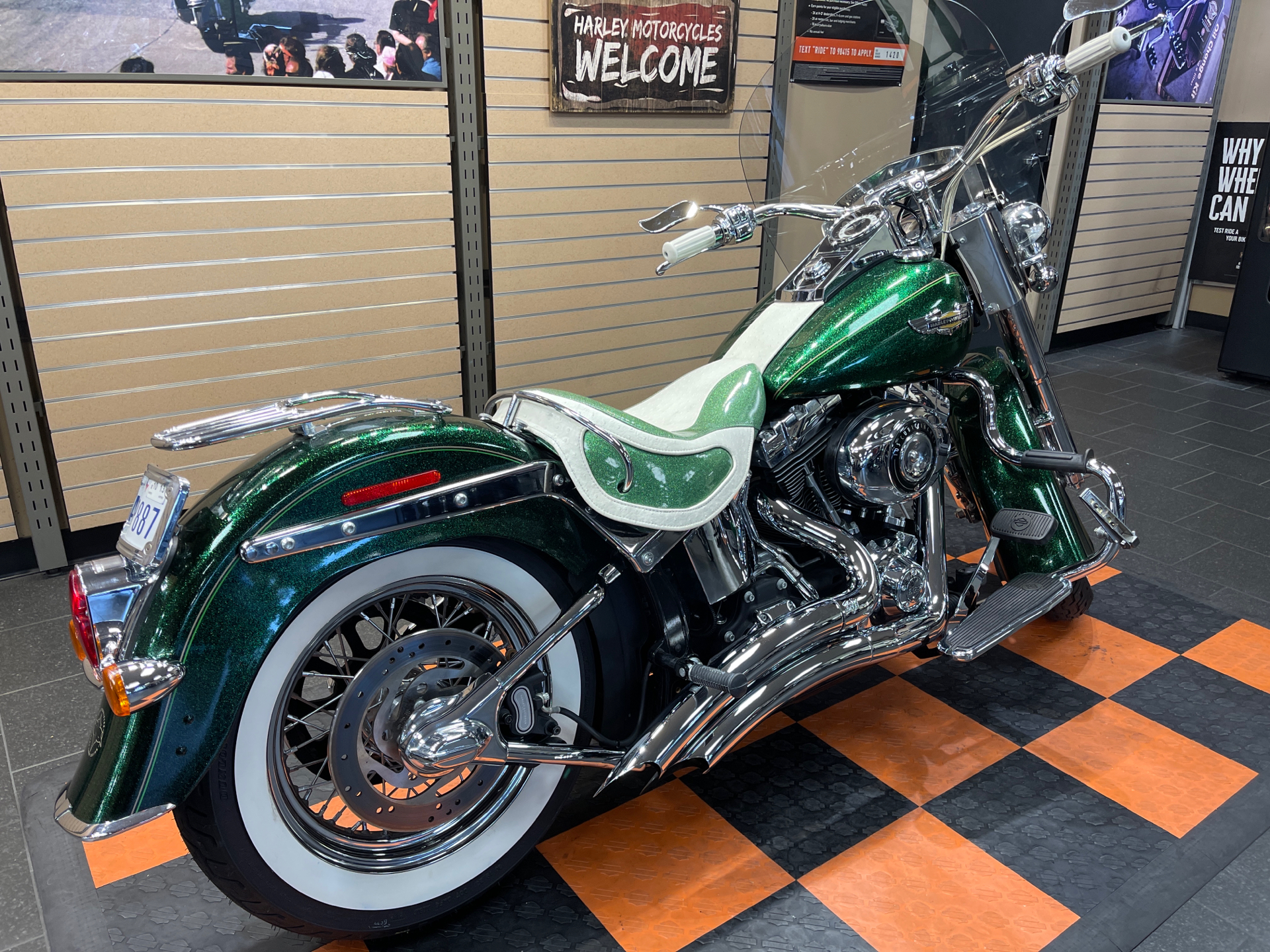 2013 Harley-Davidson Softail® Deluxe in The Woodlands, Texas - Photo 6