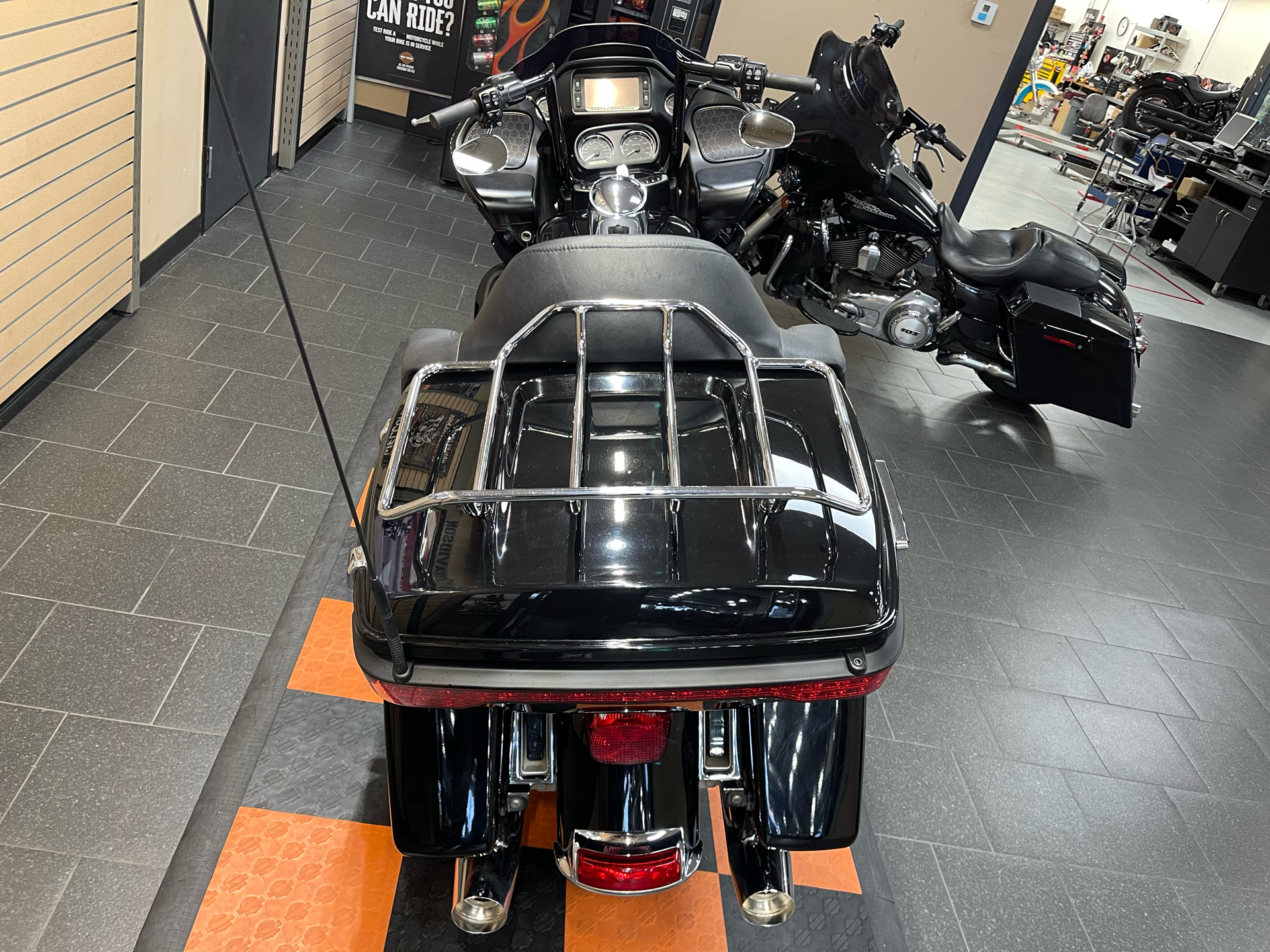 2016 Harley-Davidson Road Glide® Ultra in The Woodlands, Texas - Photo 5
