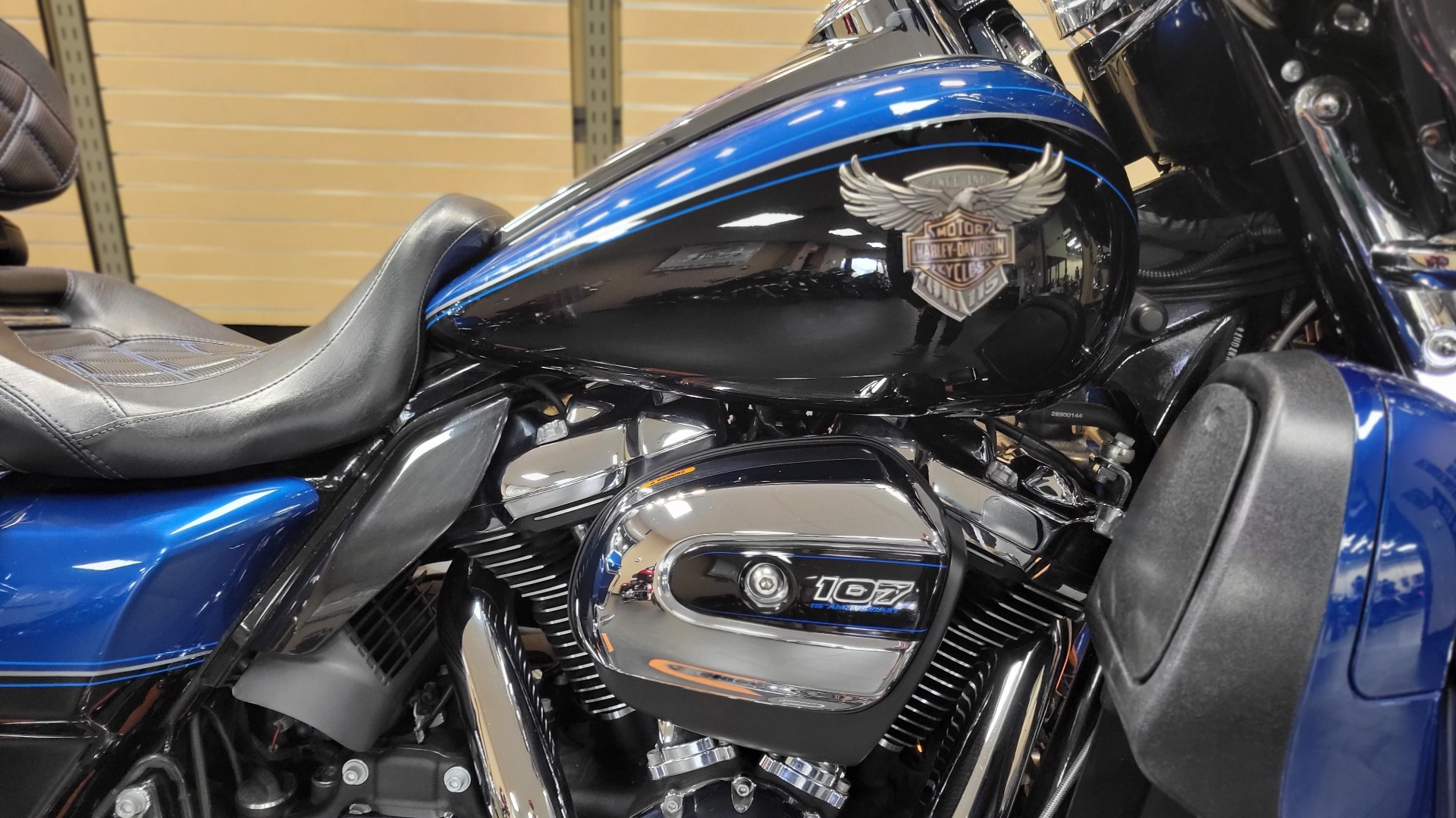 2018 Harley-Davidson 115th Anniversary Street Glide® in The Woodlands, Texas - Photo 7