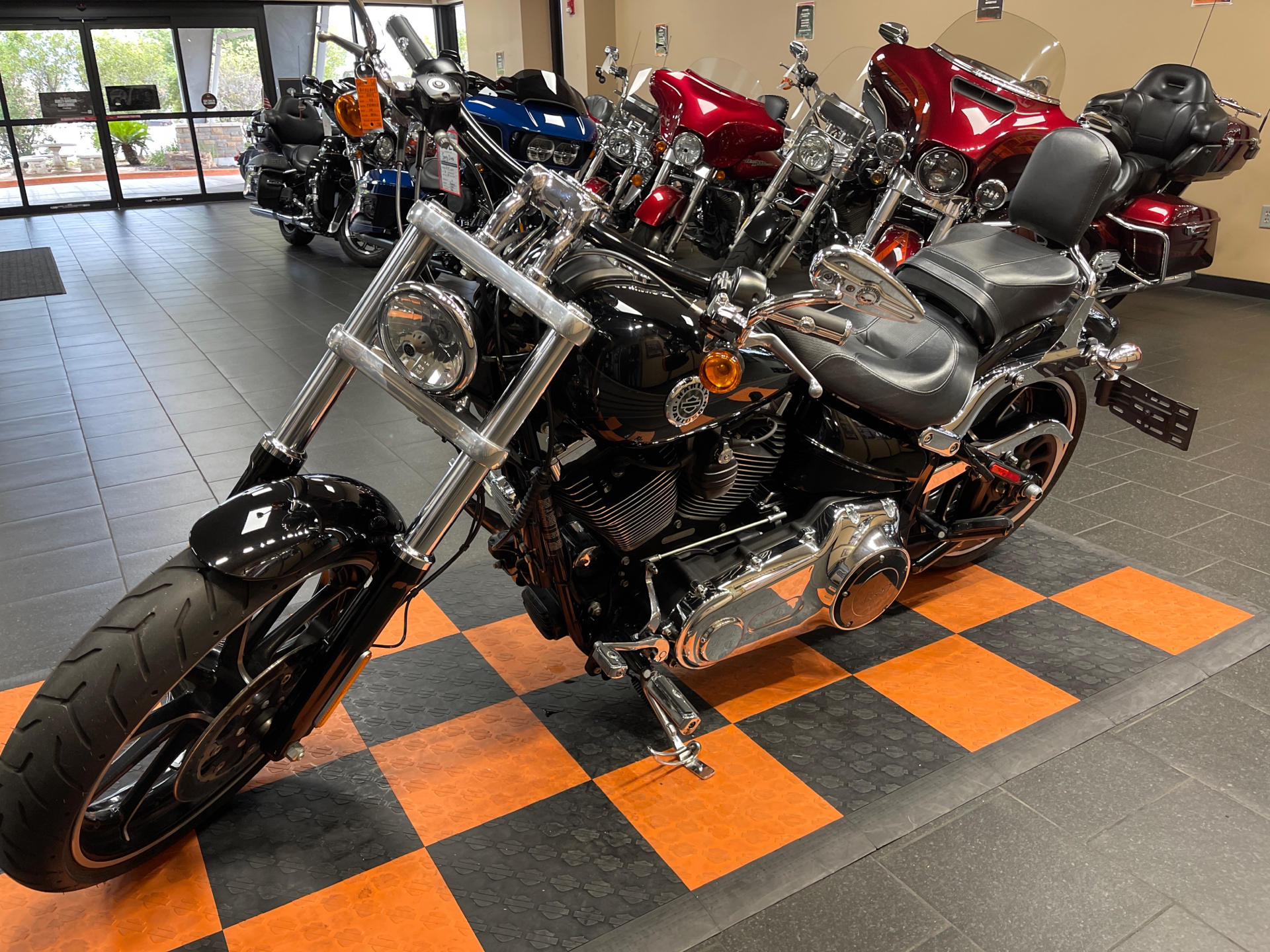 2014 Harley-Davidson Breakout® in The Woodlands, Texas - Photo 3